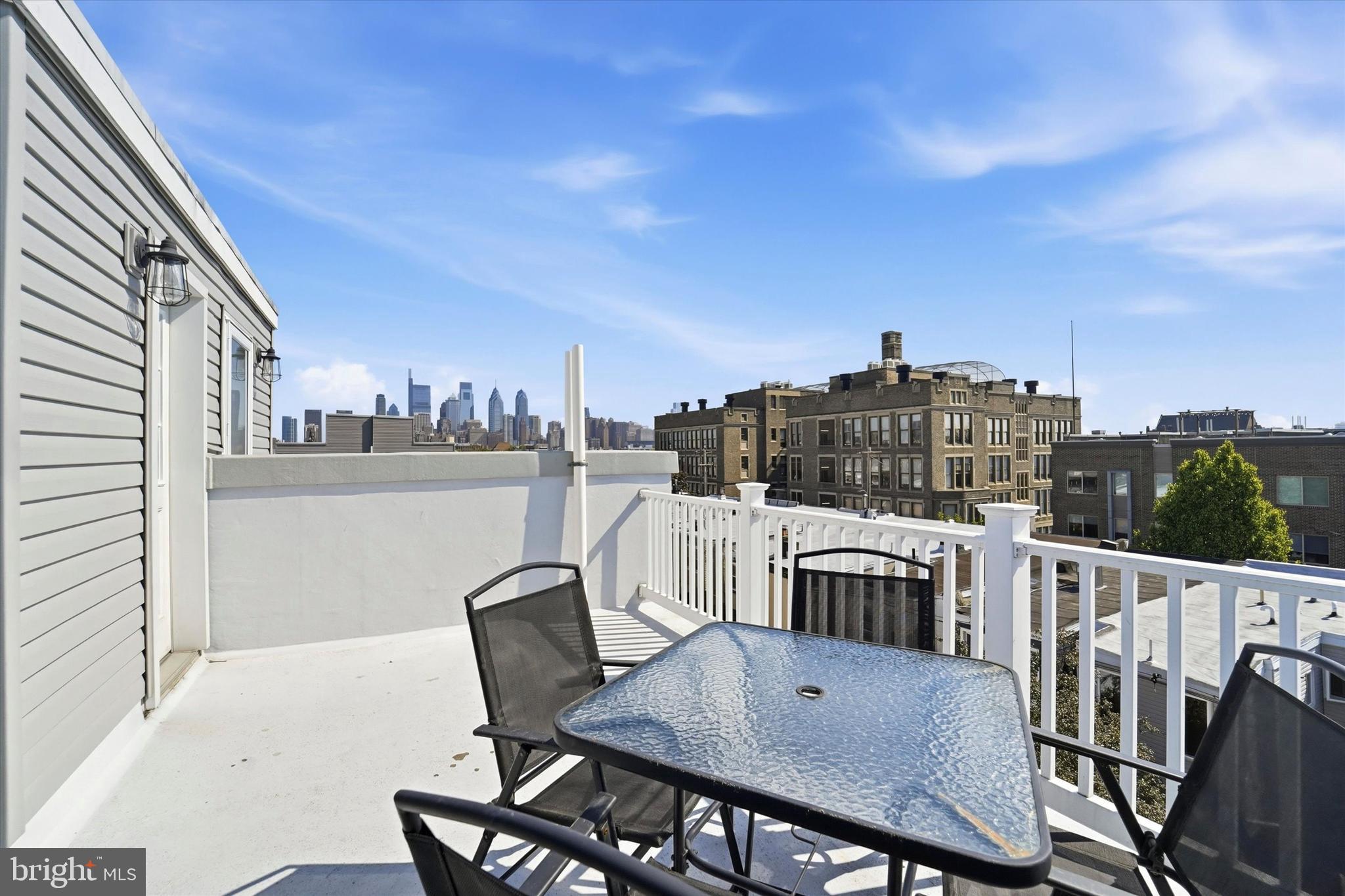 POINT BREEZE - Residential
