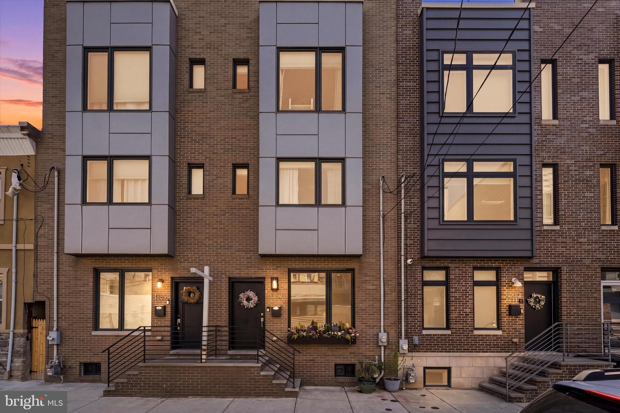 POINT BREEZE - Residential