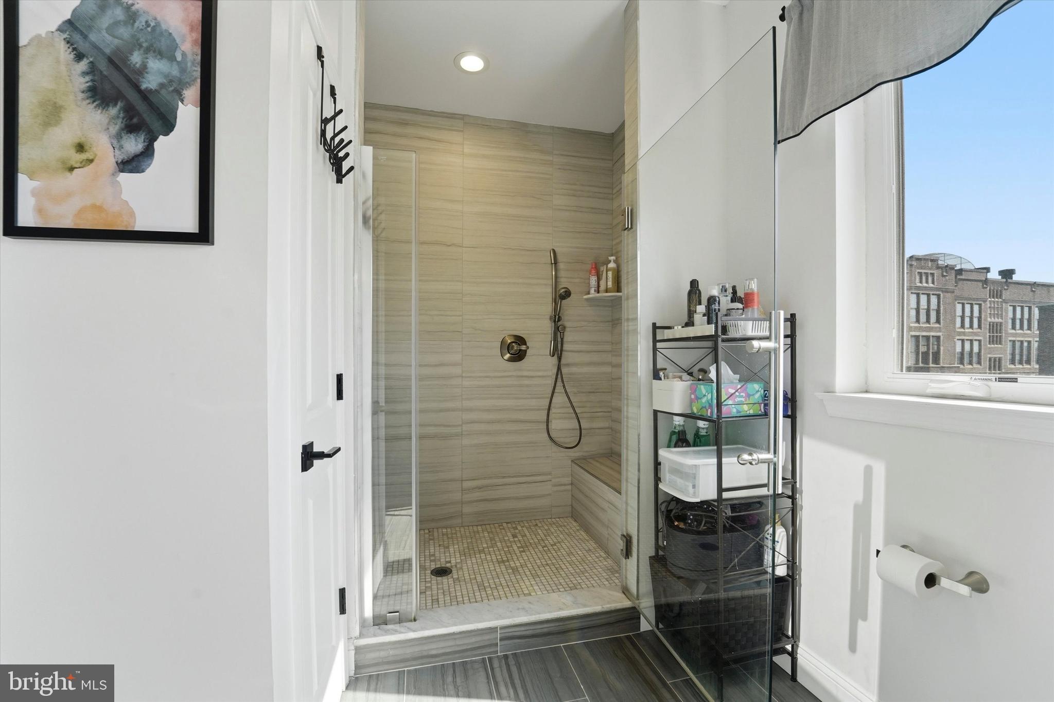 POINT BREEZE - Residential