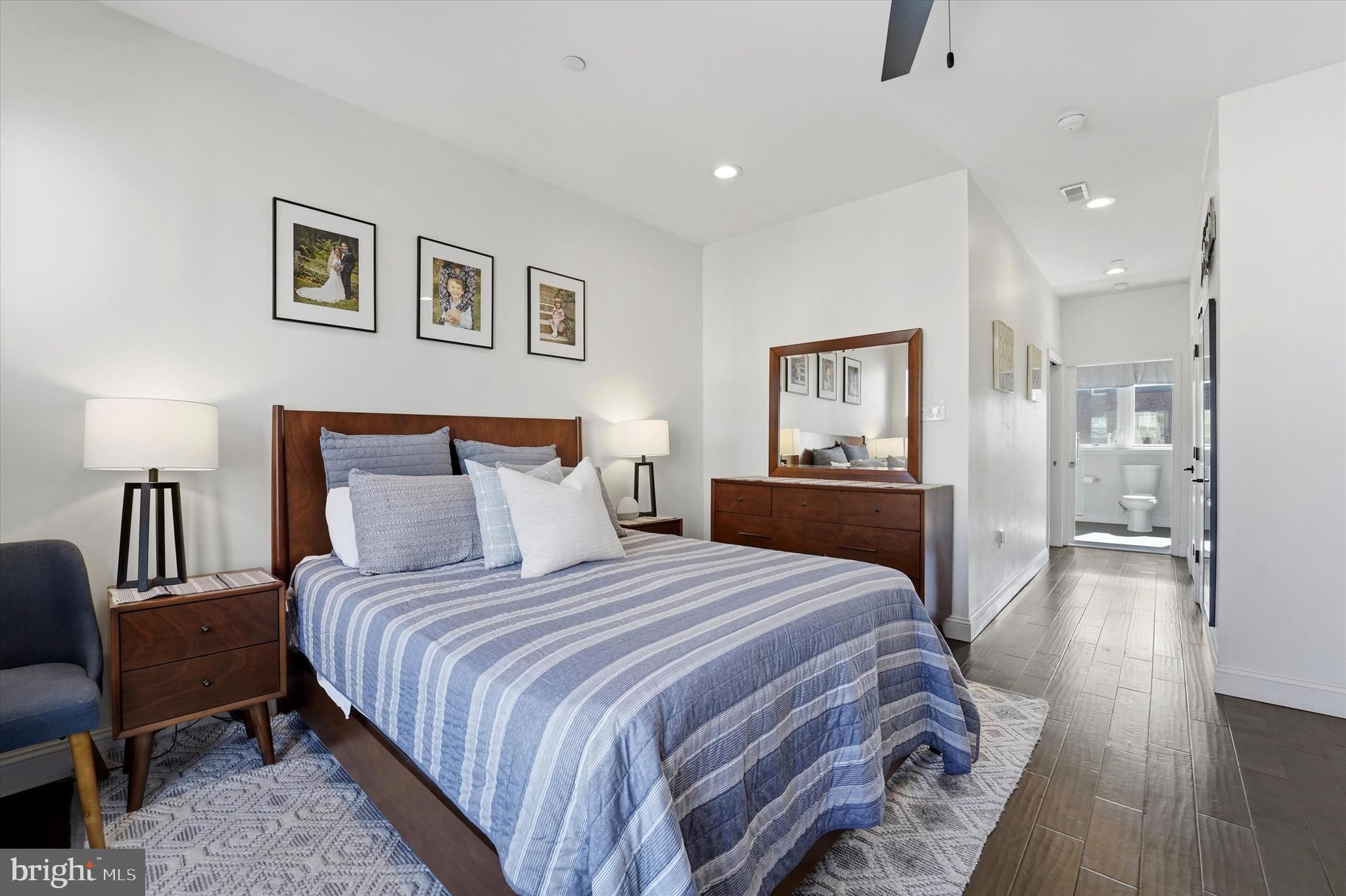 POINT BREEZE - Residential