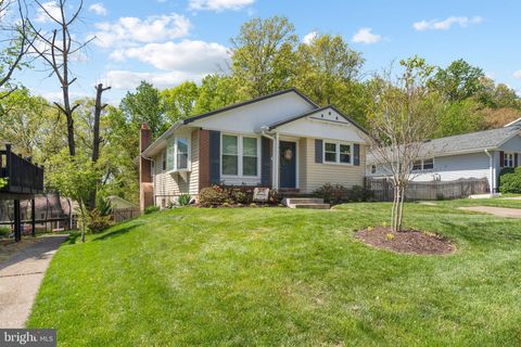 12816 GREENHALL DRIVE WOODBRIDGE VA 22192