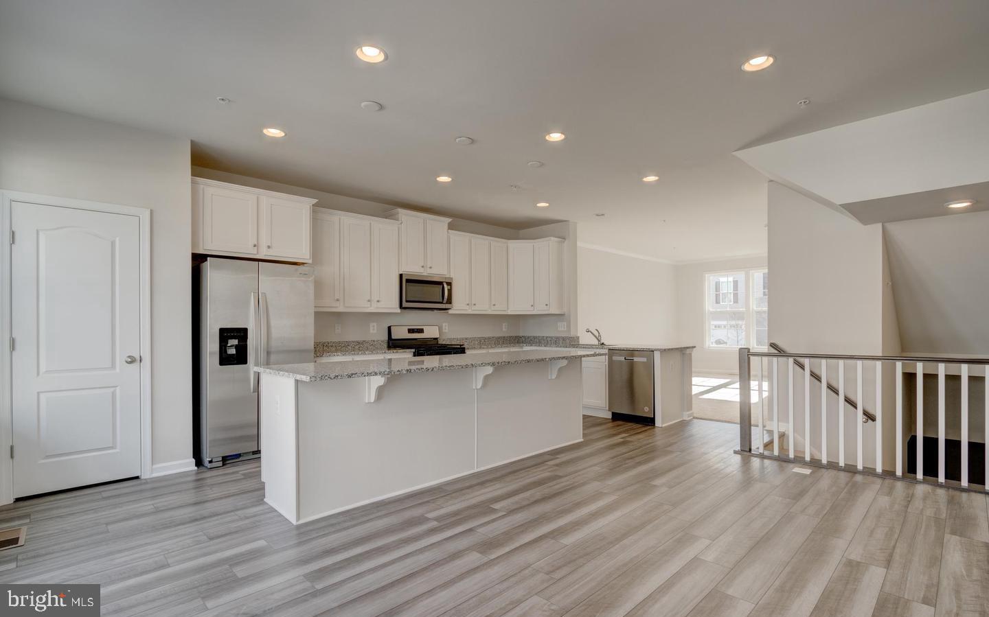 1017 FLESTER LANE