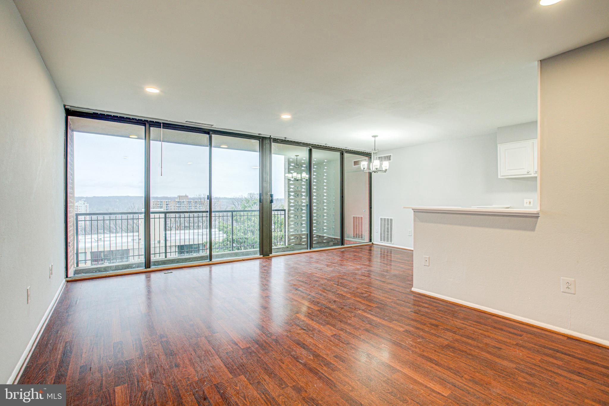 EOS TWENTY-ONE - Residential