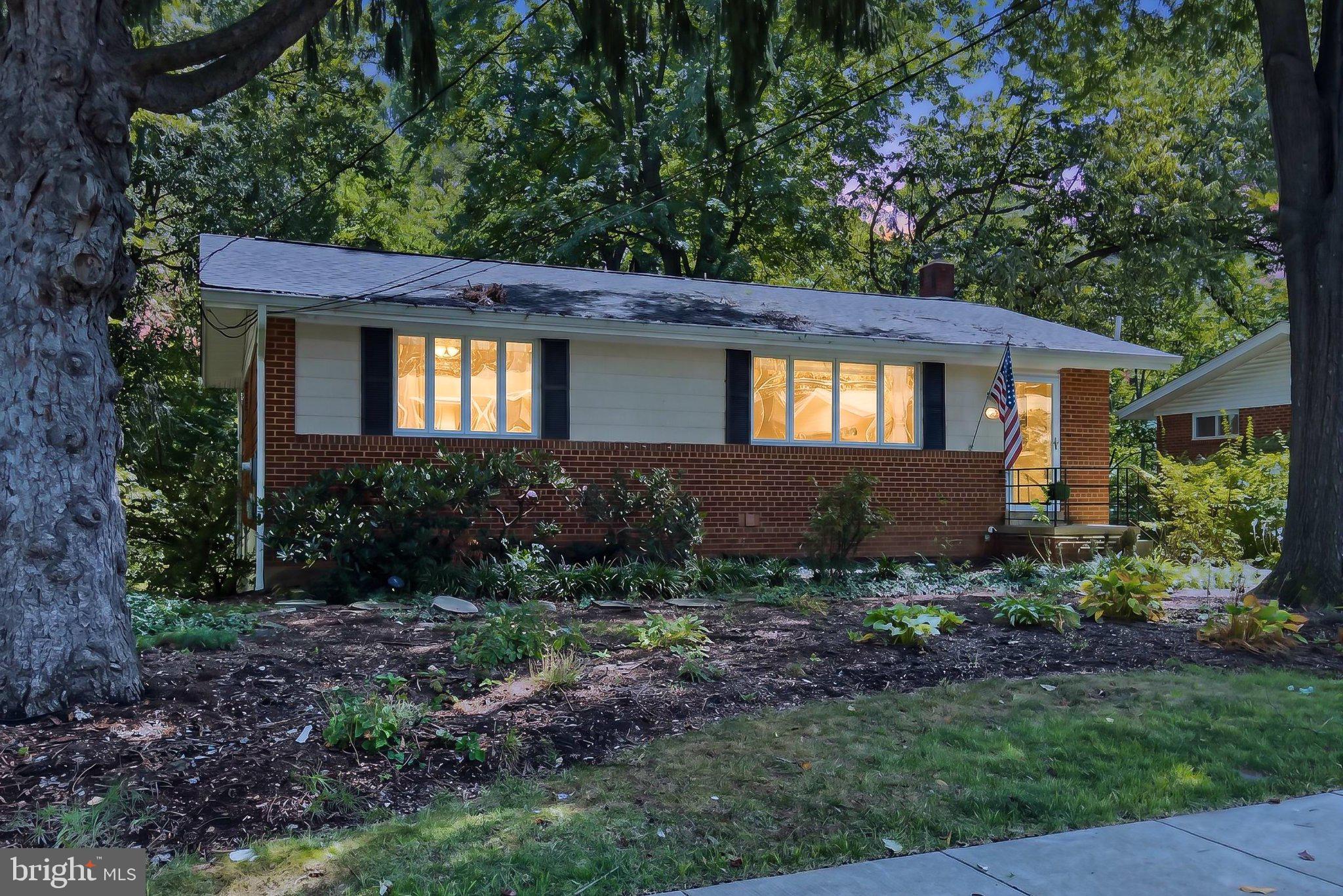 3523 JEAN STREET
