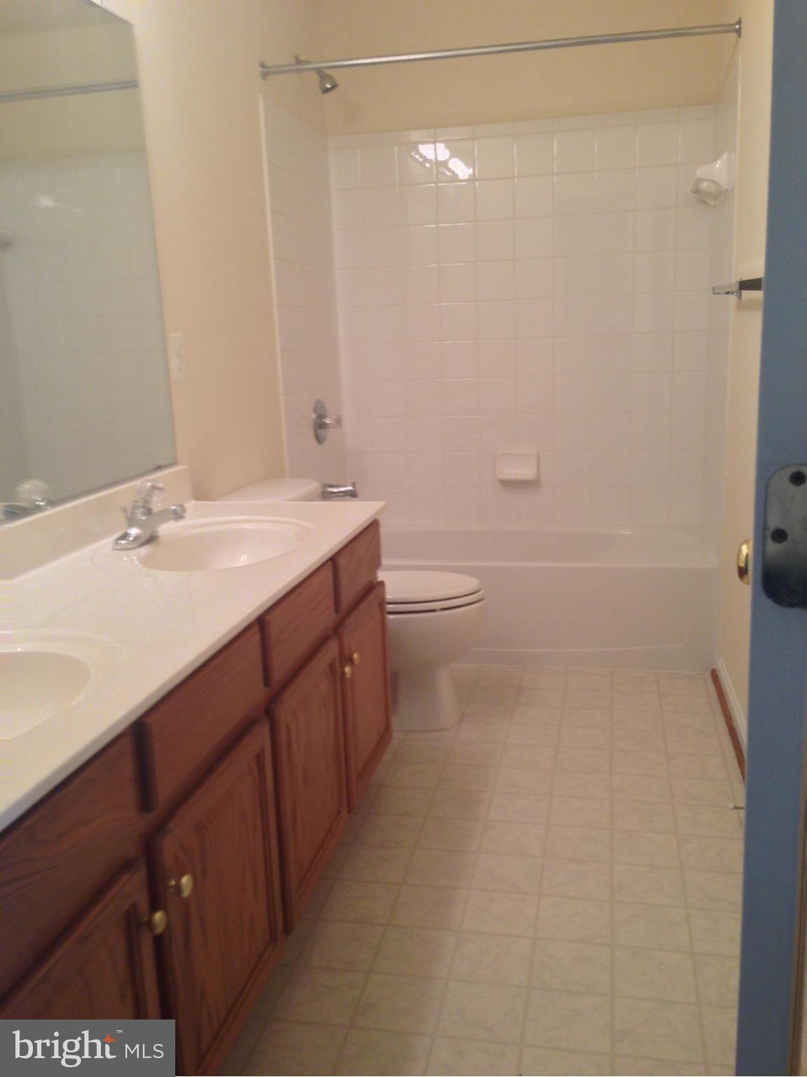 RIPPON LANDING - Residential Lease