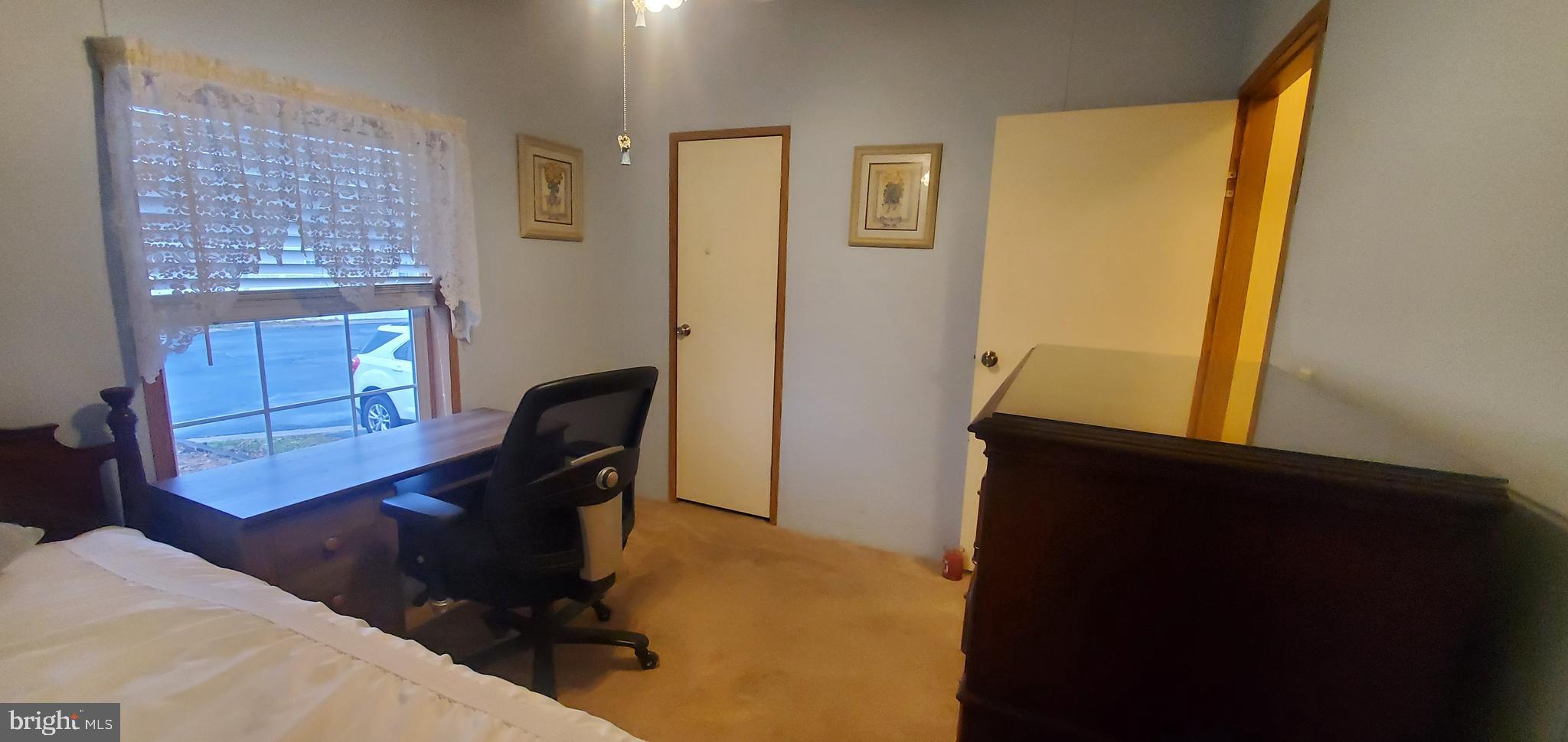 SHERWOOD FOREST - Residential