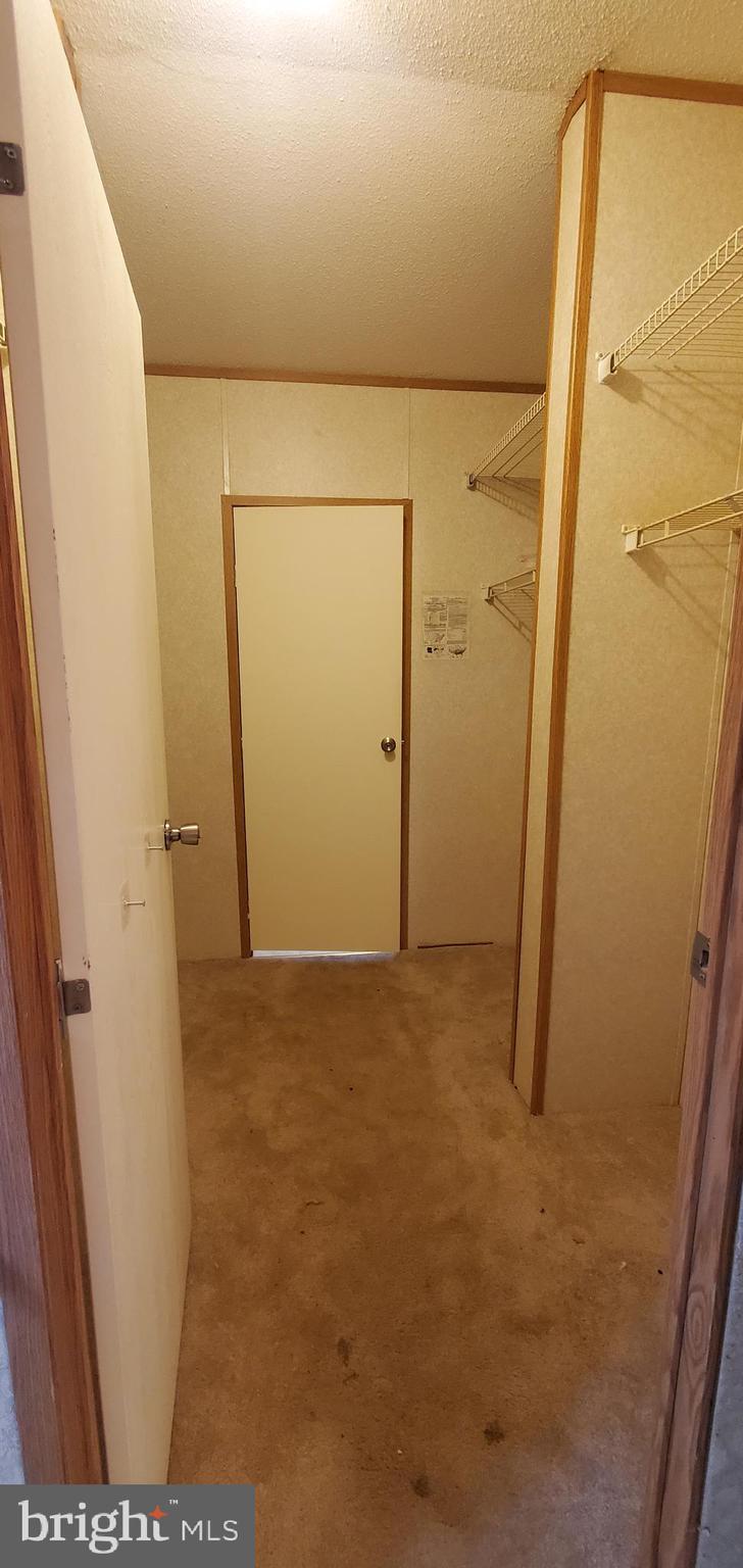 SHERWOOD FOREST - Residential