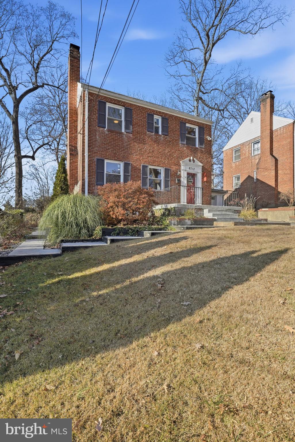 8712 GEREN ROAD