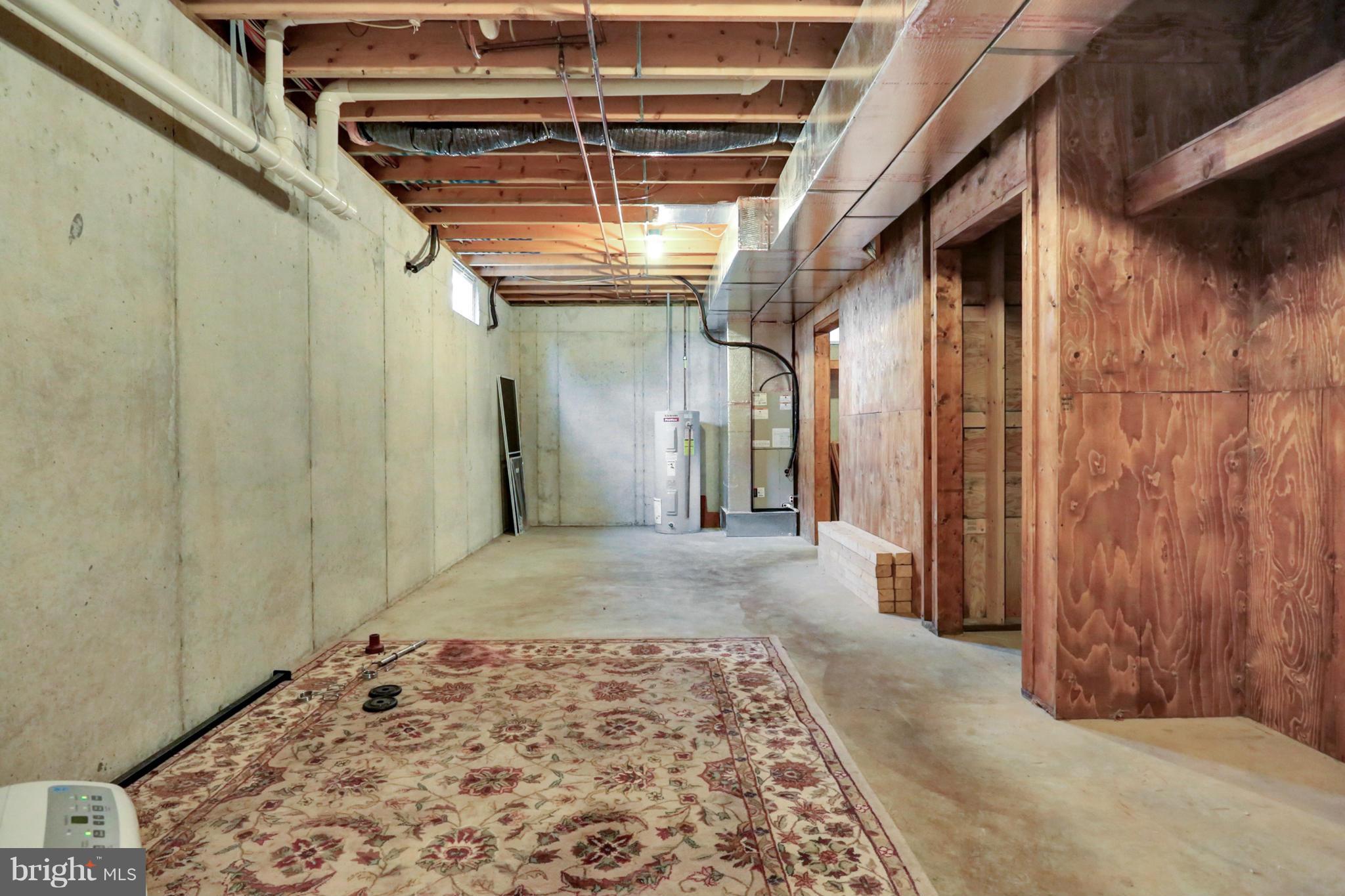 RIDGEWOOD - Residential