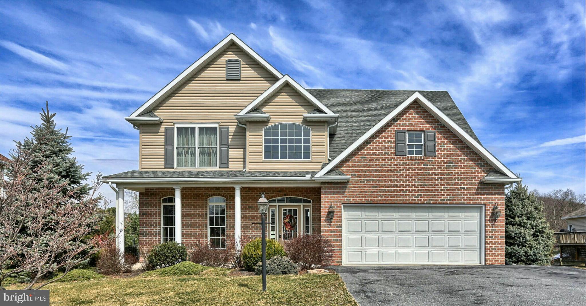 RIDGEWOOD - Residential