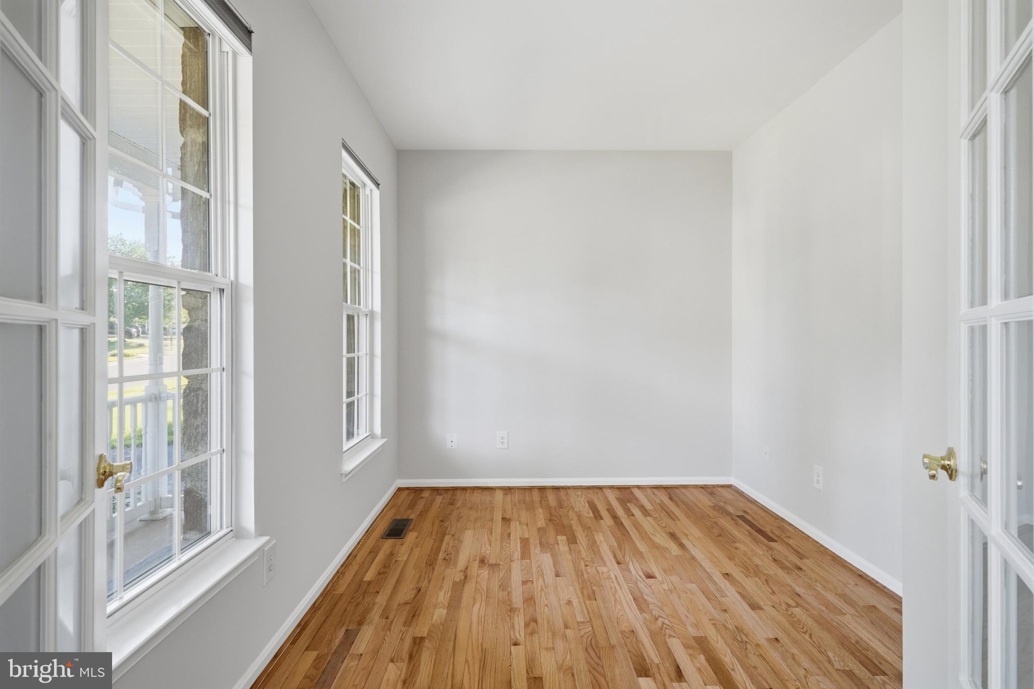 9451 WEATHERSFIELD DRIVE