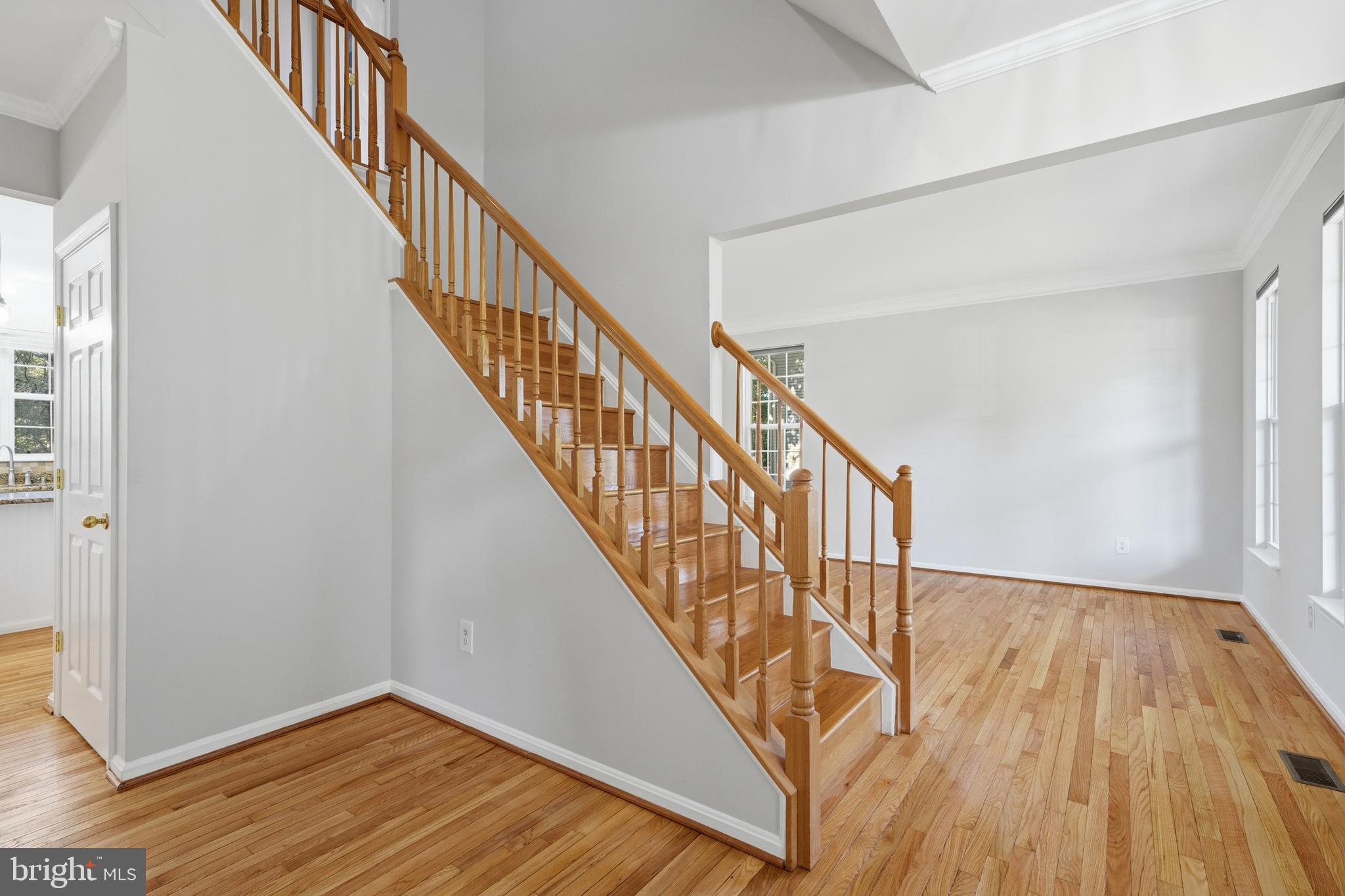 9451 WEATHERSFIELD DRIVE