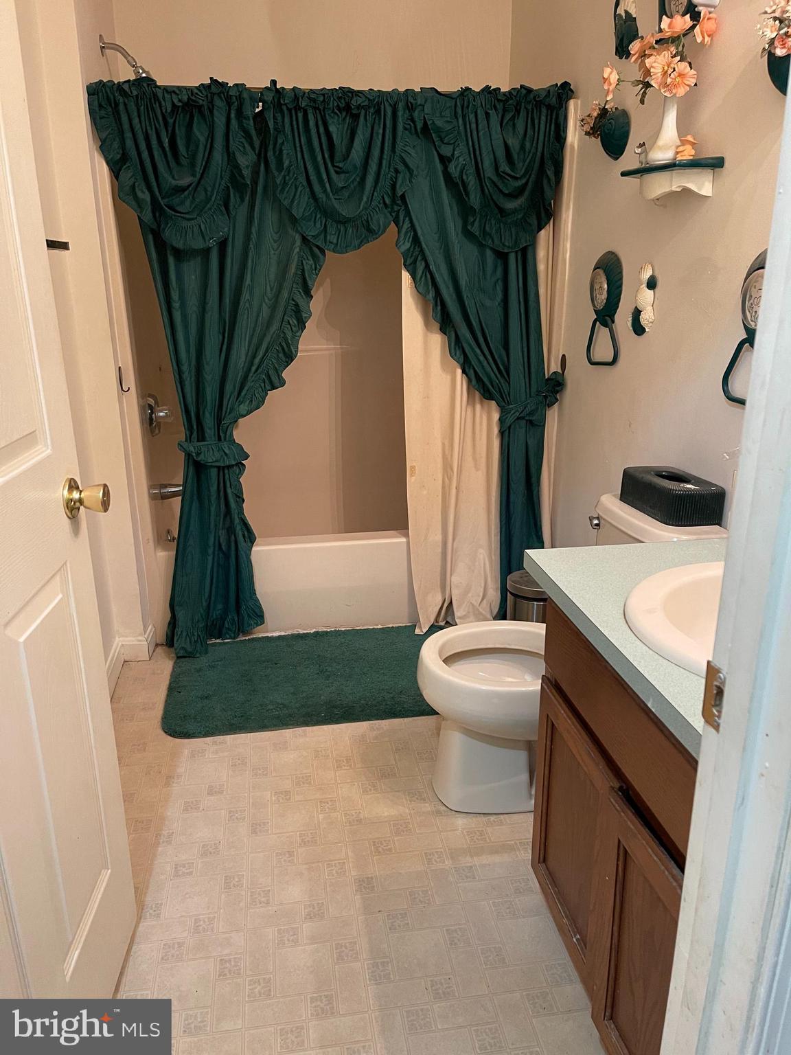 BAILEYS CROSSING - Residential