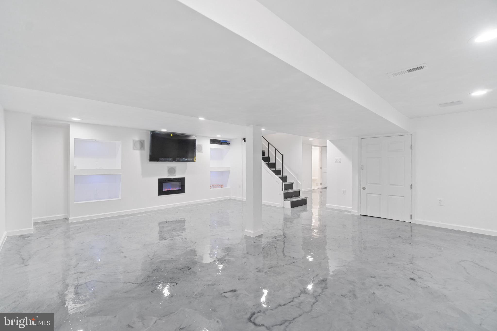 FRANKFORD - Residential