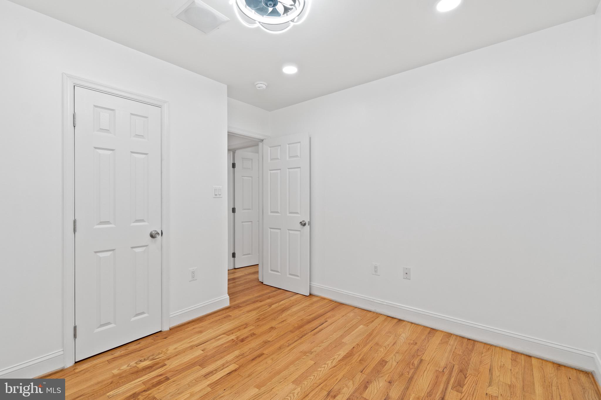 FRANKFORD - Residential