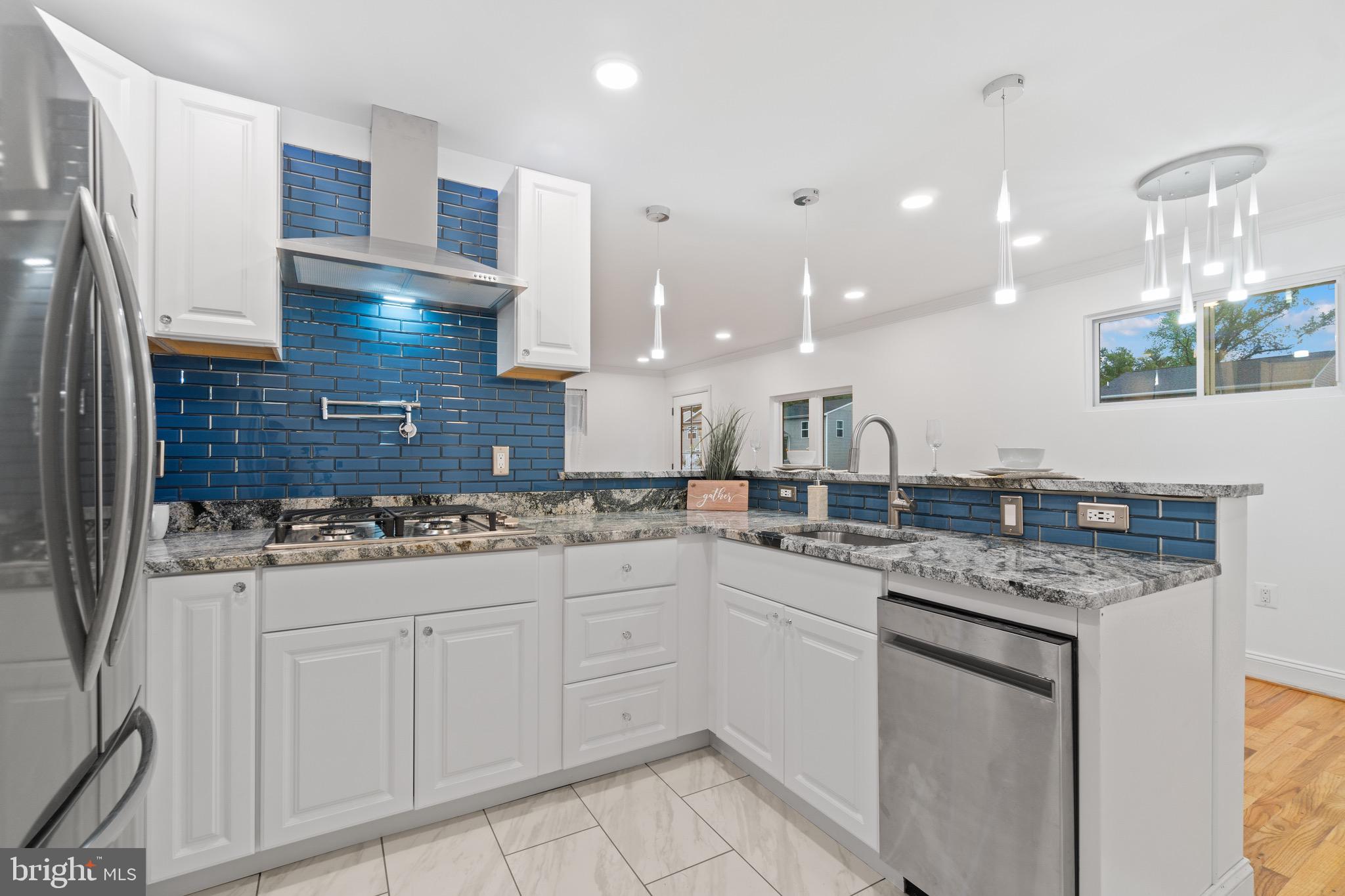 FRANKFORD - Residential