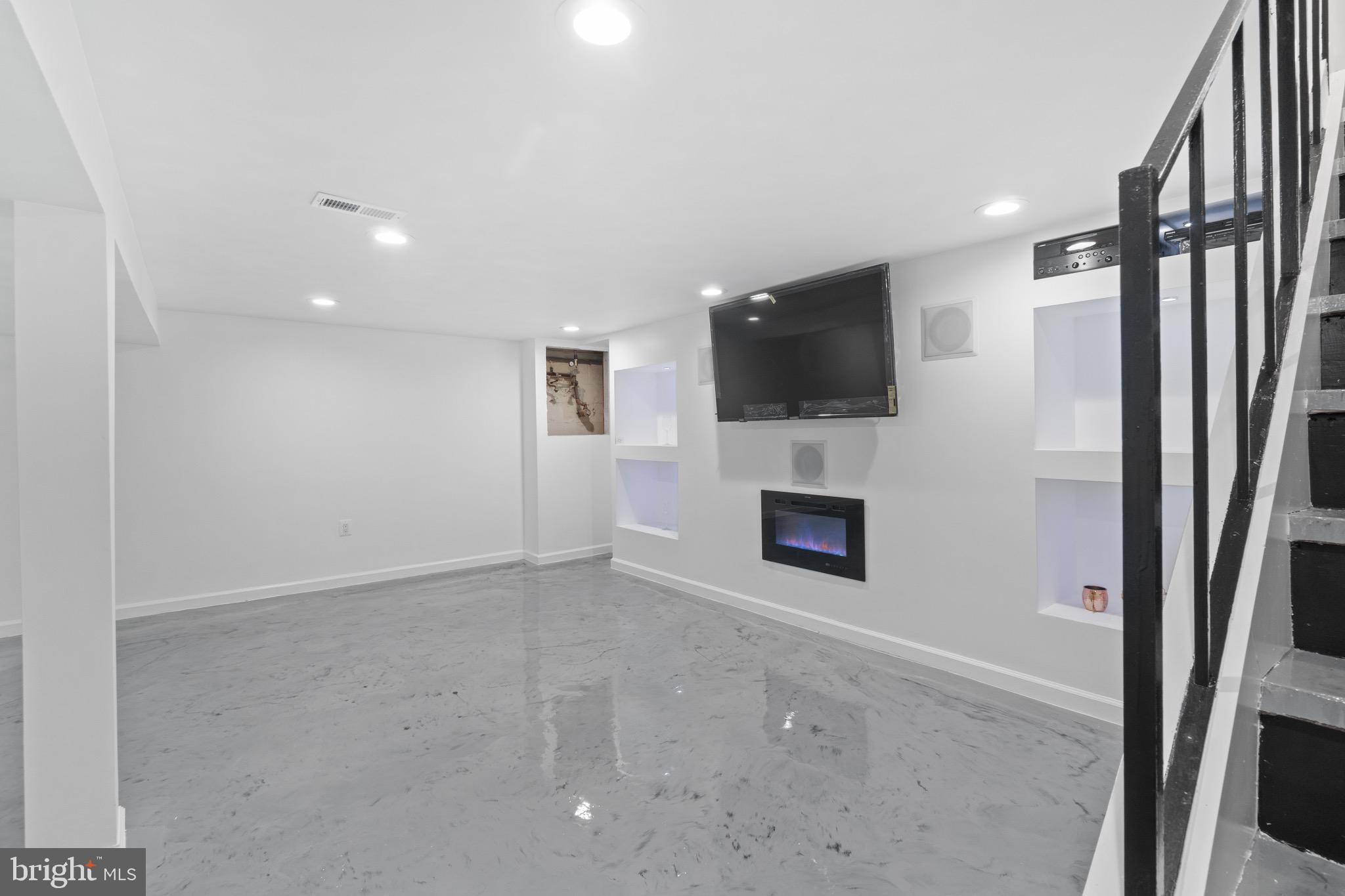 FRANKFORD - Residential