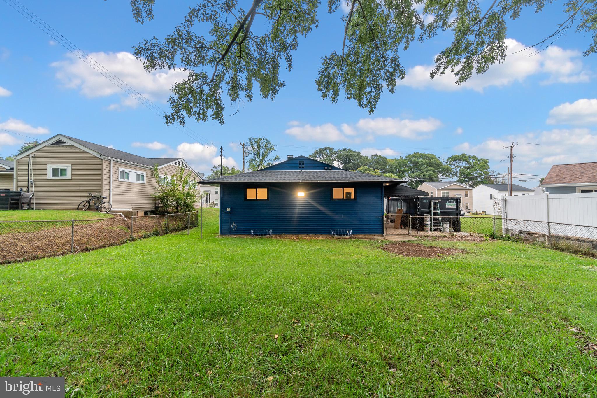 FRANKFORD - Residential