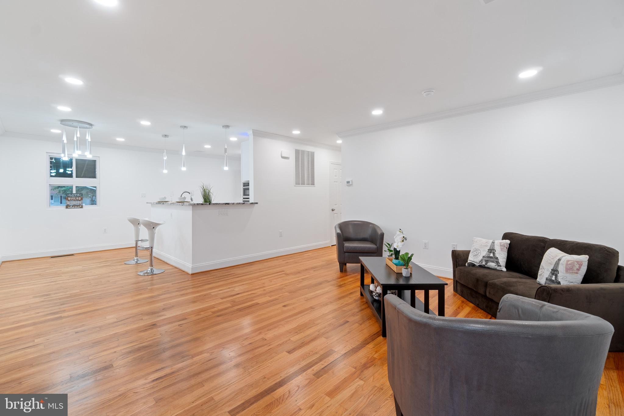 FRANKFORD - Residential