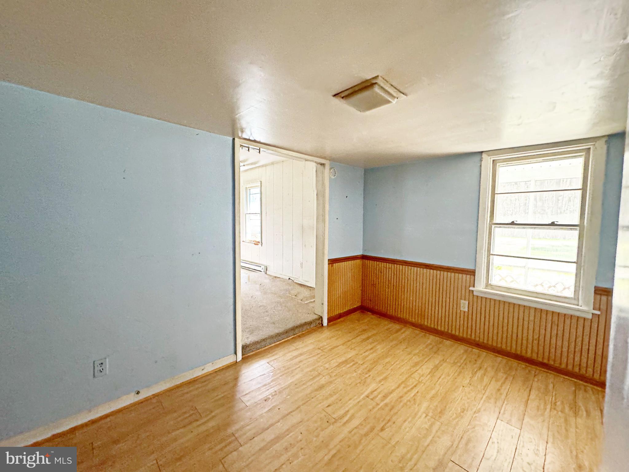 UPPER FERRY ACRES - Residential