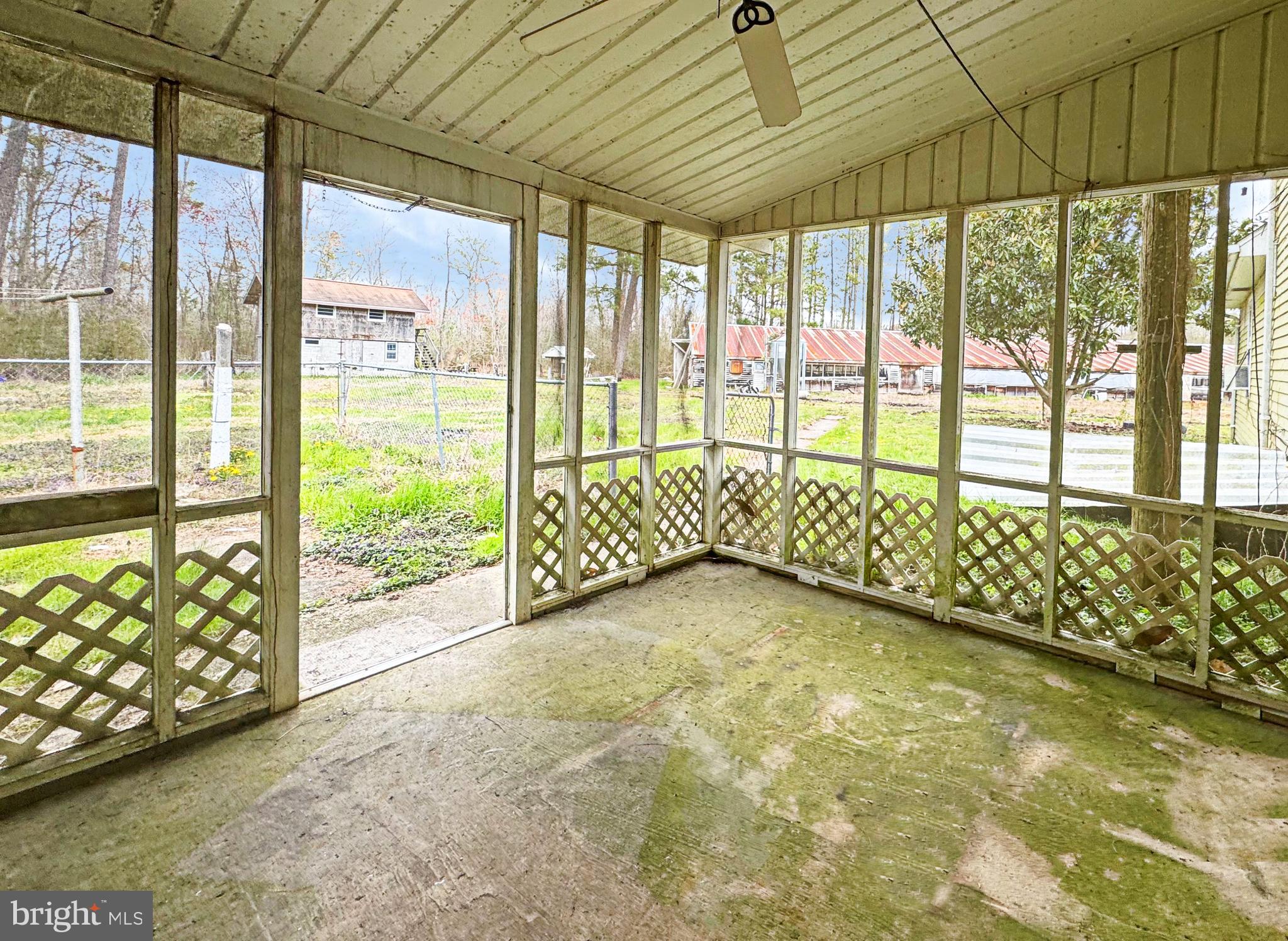 UPPER FERRY ACRES - Residential