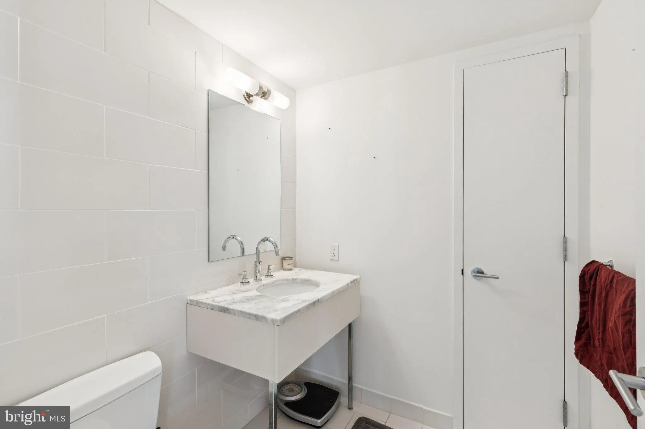 Philadelphia, Pennsylvania 19102, United States, 2 Bedrooms Bedrooms, ,3 BathroomsBathrooms,Residential,Coming Soon,236107