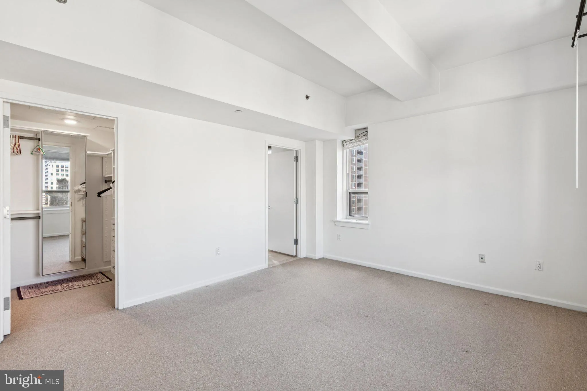 Philadelphia, Pennsylvania 19102, United States, 2 Bedrooms Bedrooms, ,3 BathroomsBathrooms,Residential,Coming Soon,236107