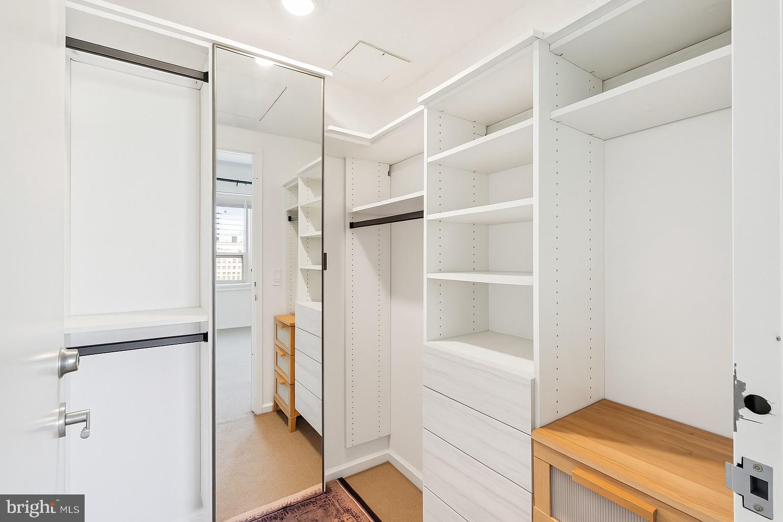 AVENUE OF THE ARTS - Residential