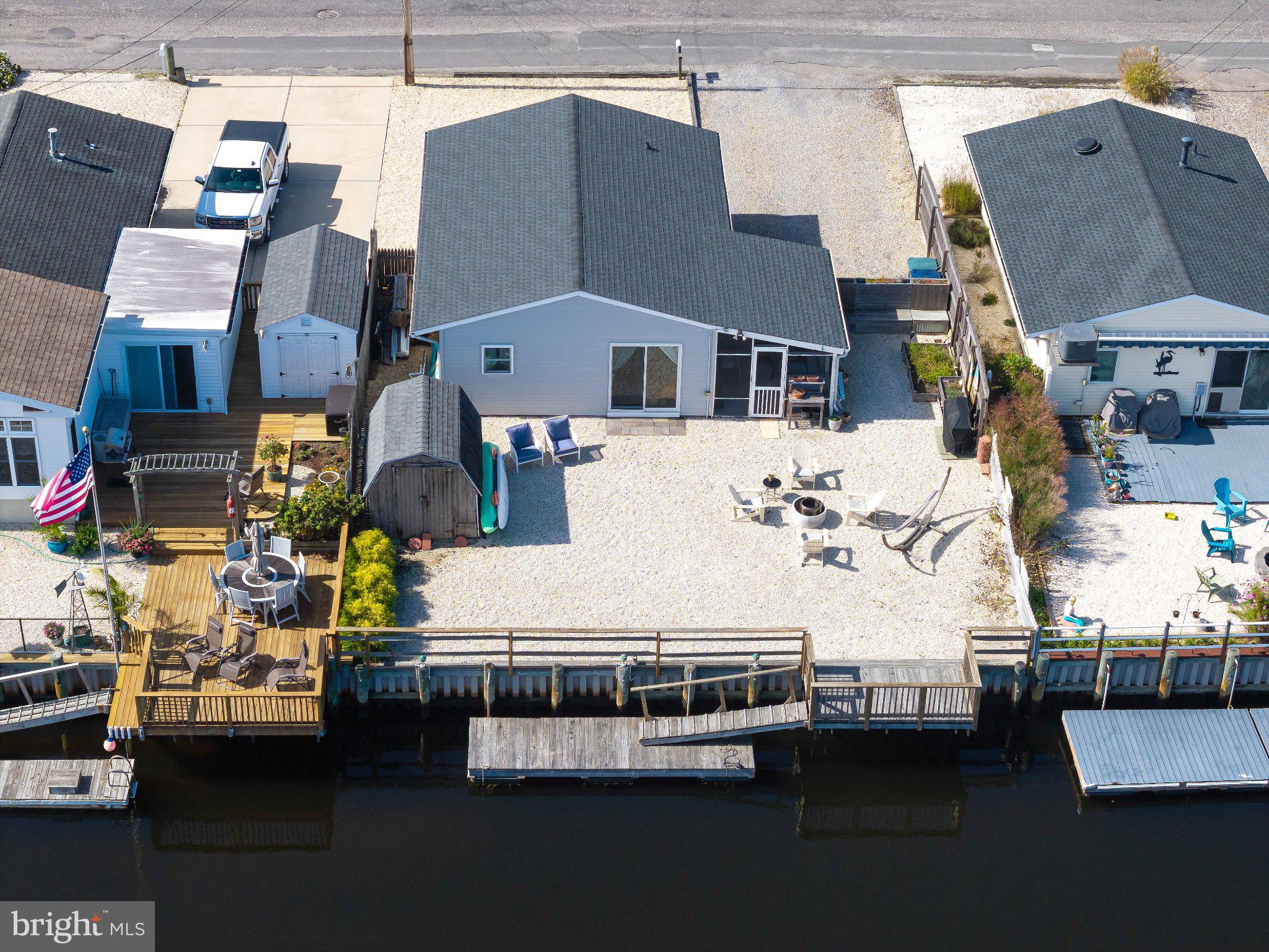 11 S PORTLAND DRIVE
