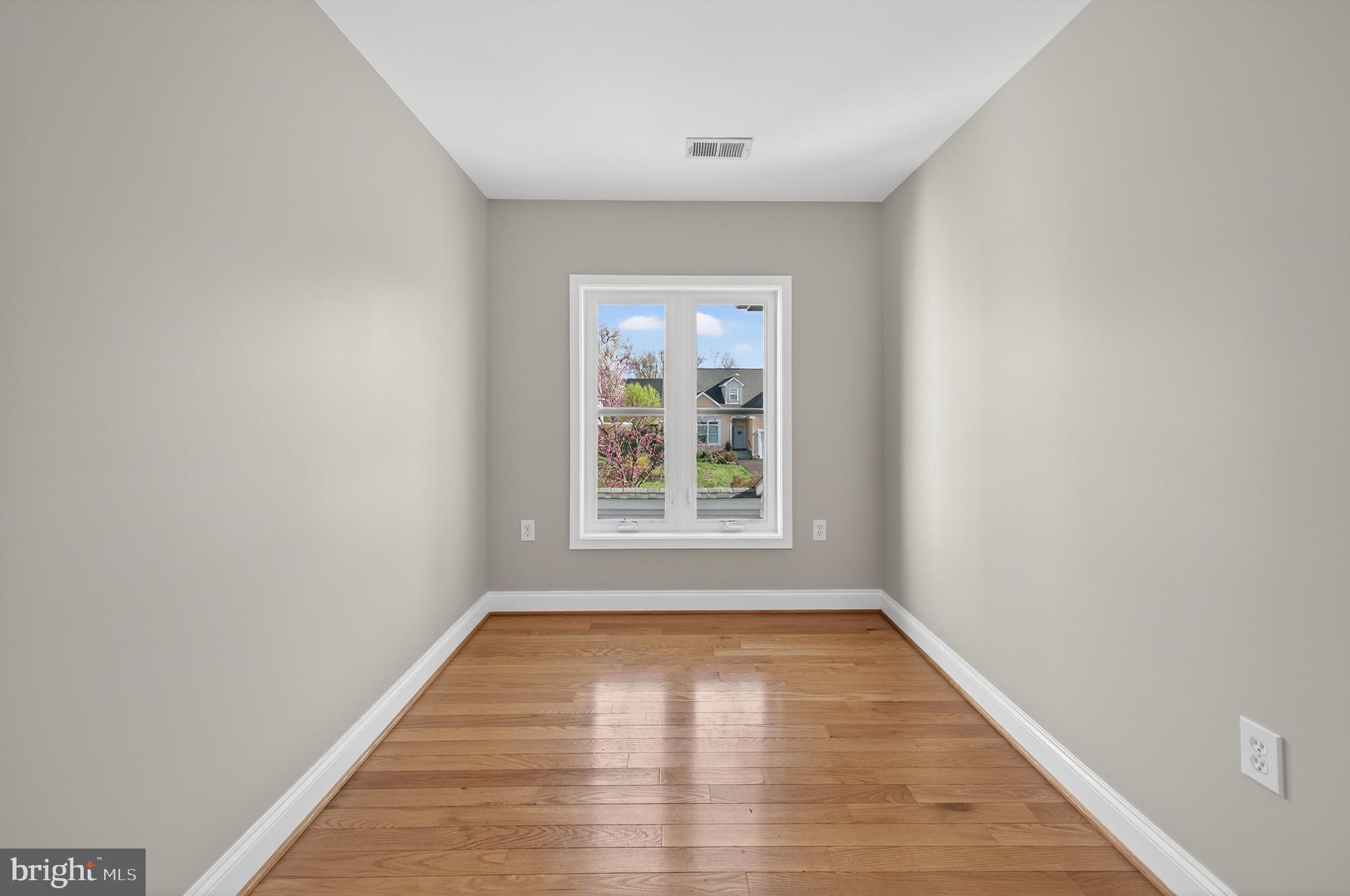 HARTZELL GARDENS - Residential