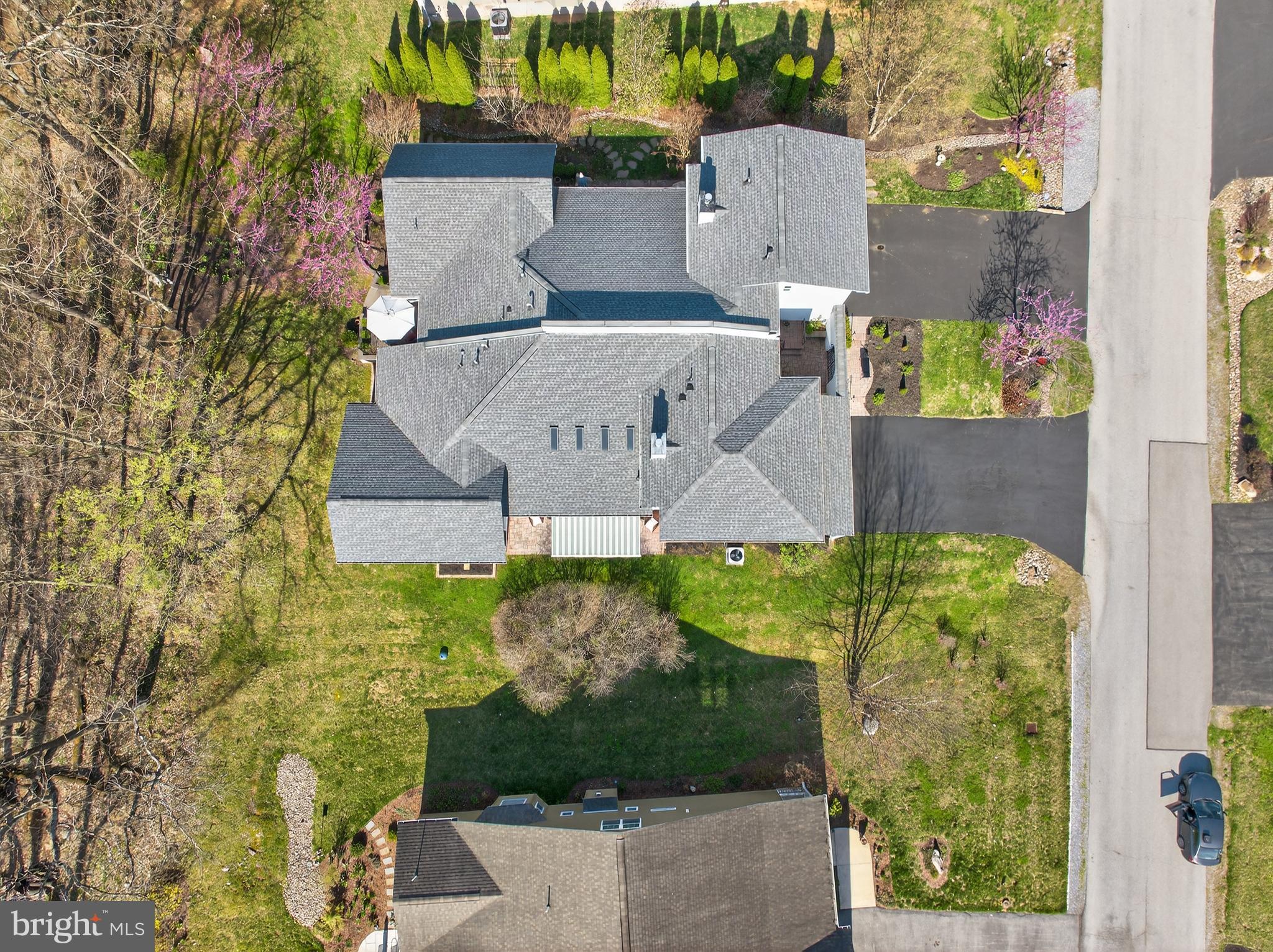 HARTZELL GARDENS - Residential