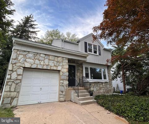 211 N VINEYARD BOULEVARD COLLINGSWOOD NJ 08108