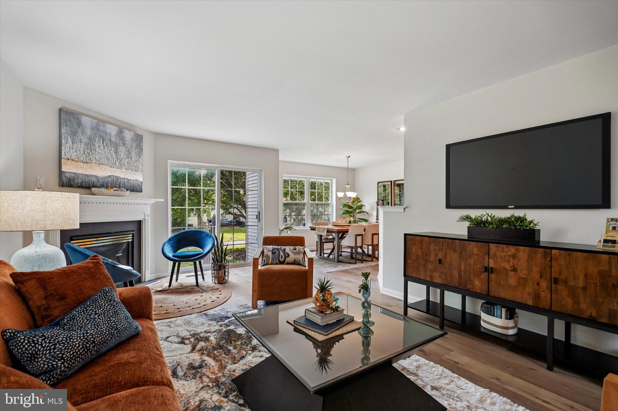 385 HAMILTON DRIVE