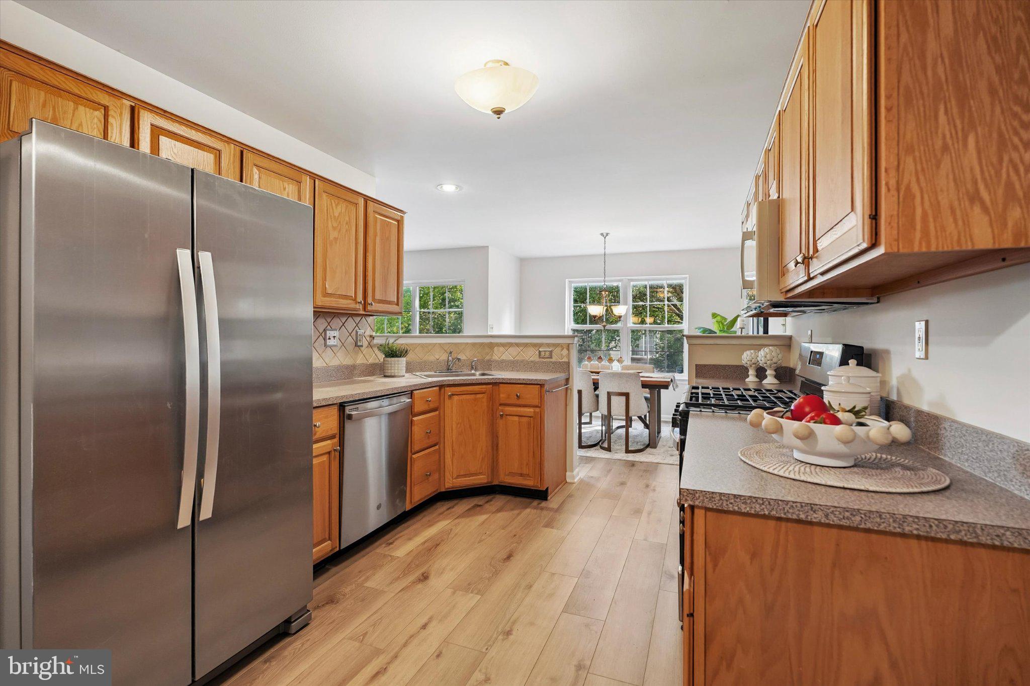 385 HAMILTON DRIVE