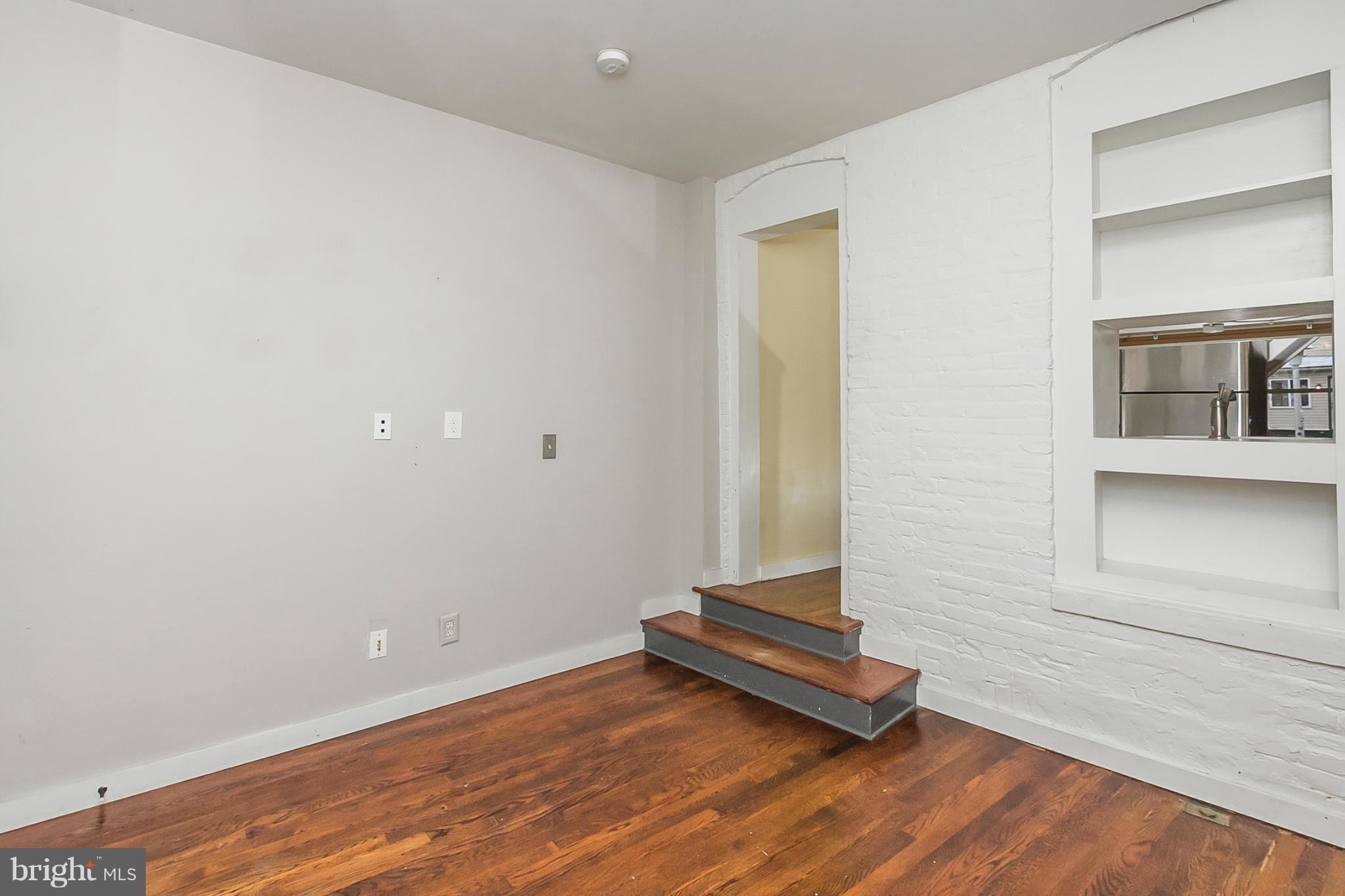 HAMPDEN HISTORIC DISTRICT - Residential