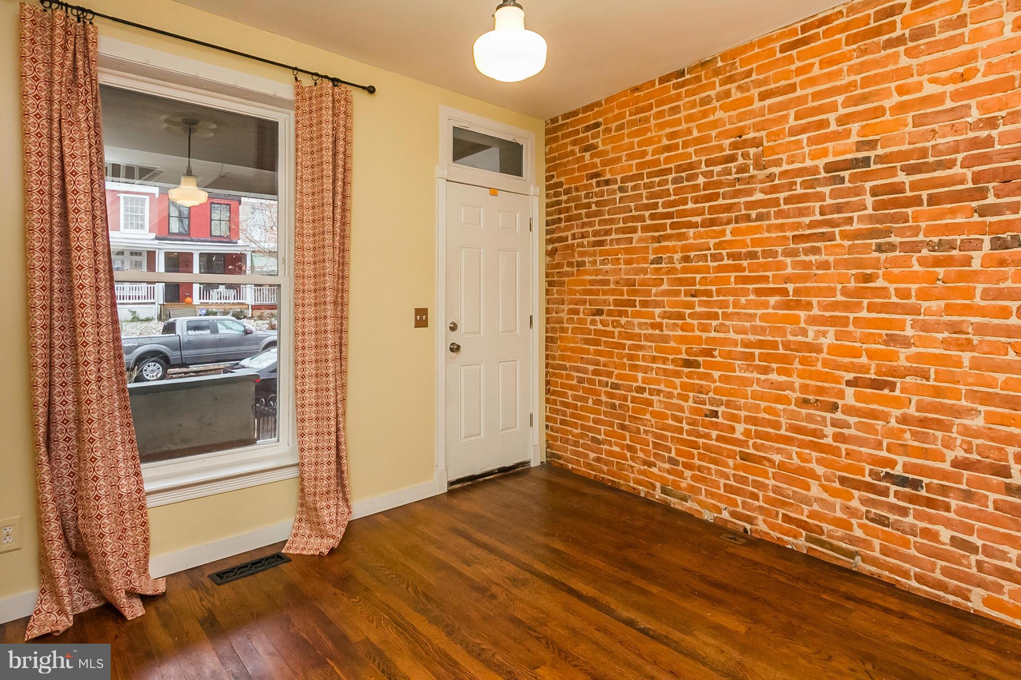 HAMPDEN HISTORIC DISTRICT - Residential