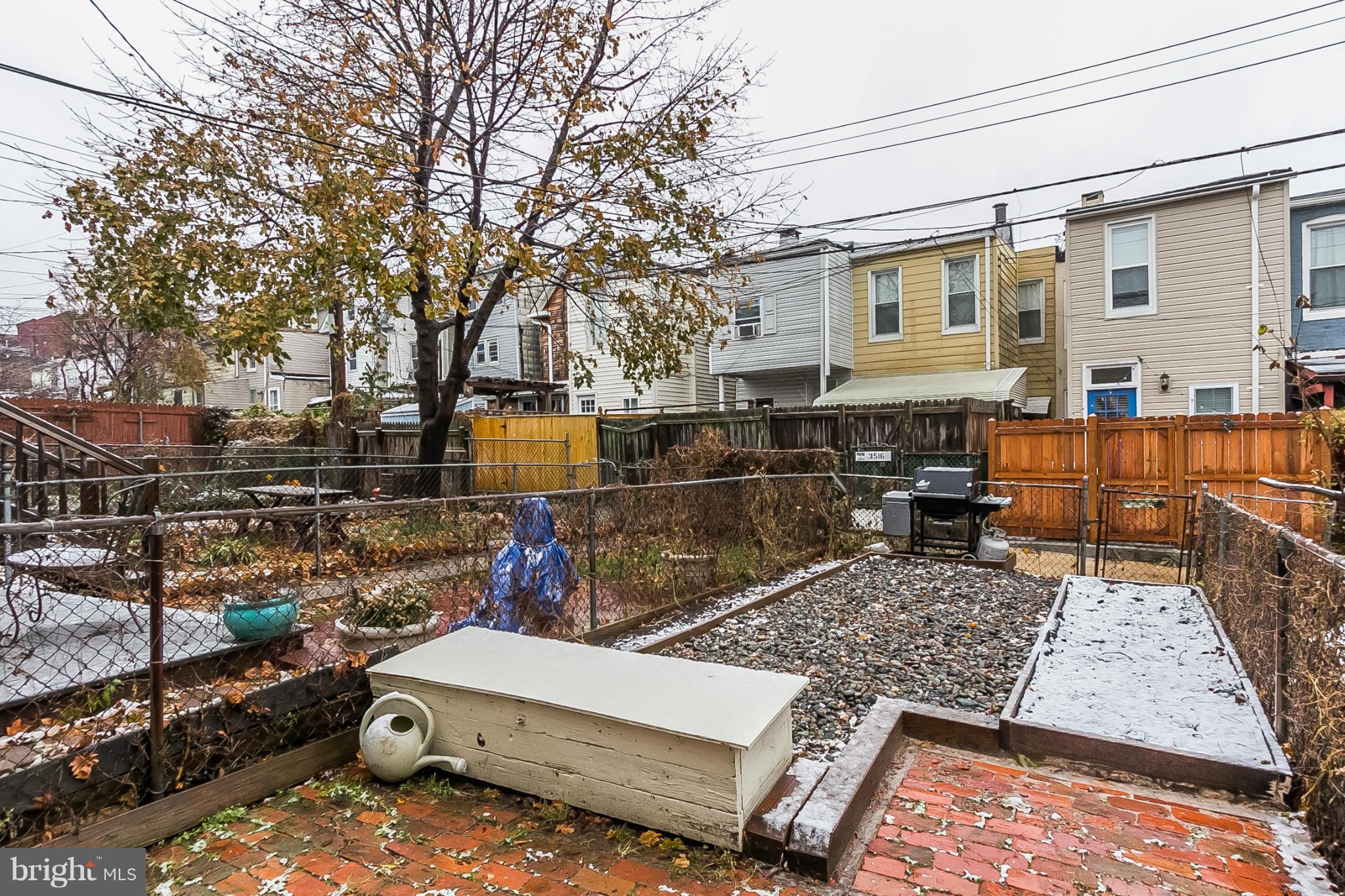 HAMPDEN HISTORIC DISTRICT - Residential