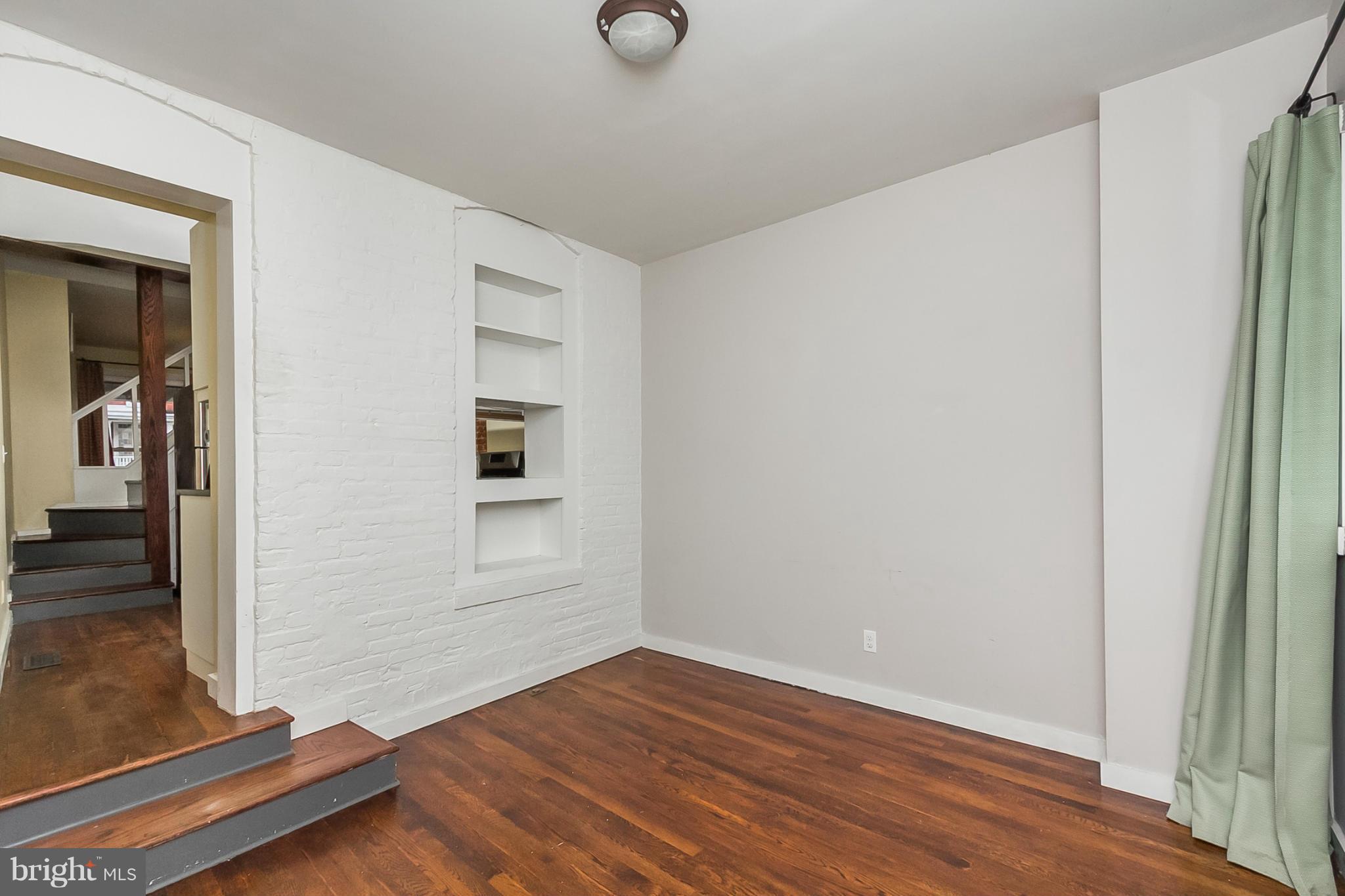 HAMPDEN HISTORIC DISTRICT - Residential