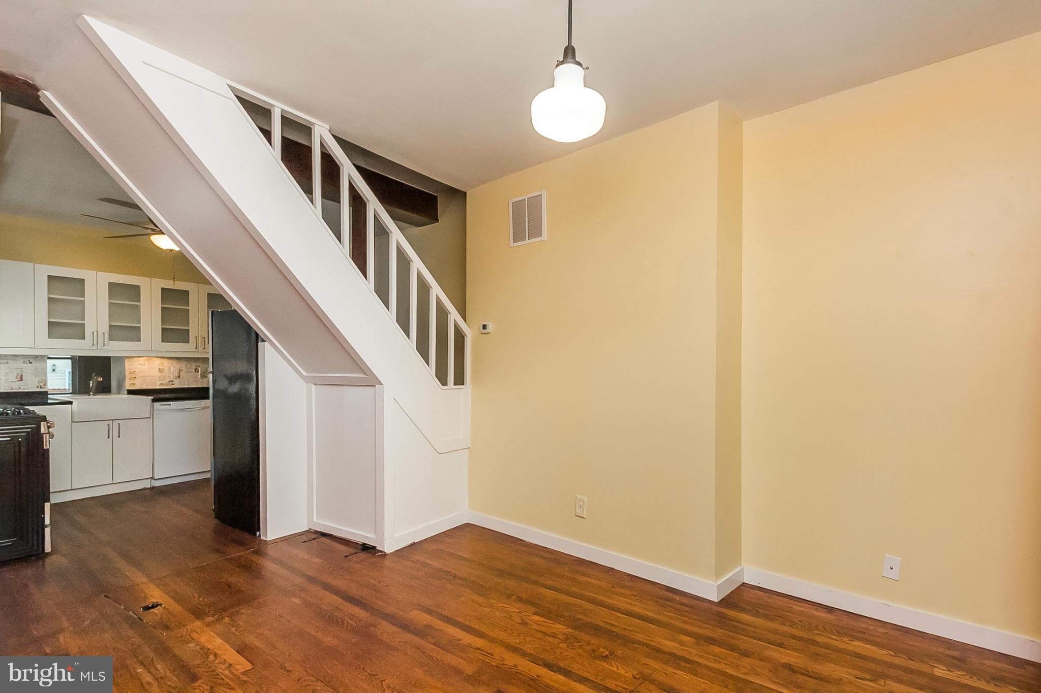 HAMPDEN HISTORIC DISTRICT - Residential