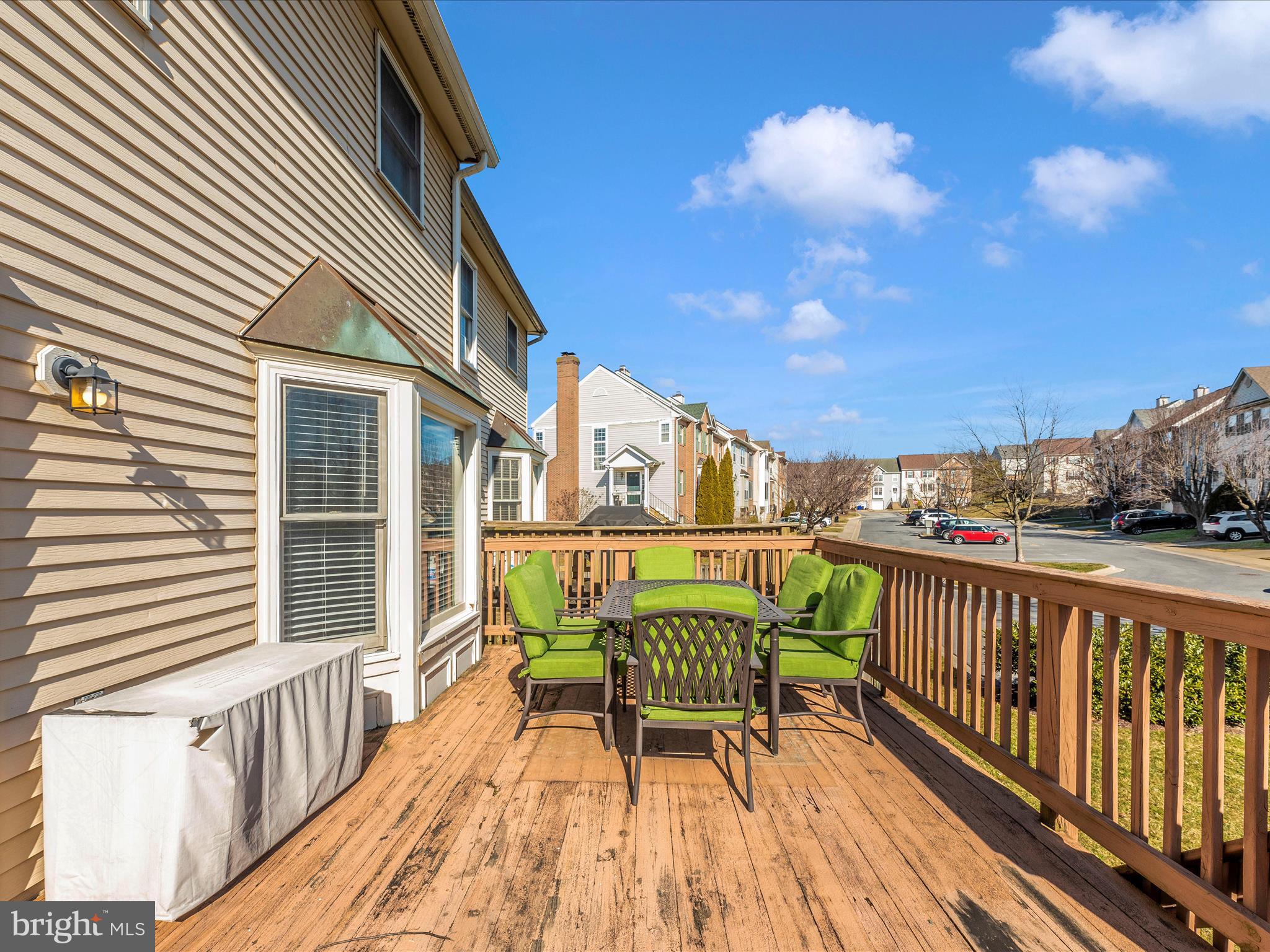 SPRING RIDGE - Residential