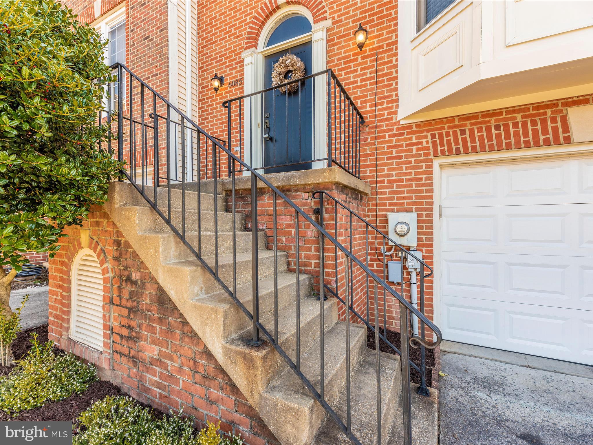 SPRING RIDGE - Residential