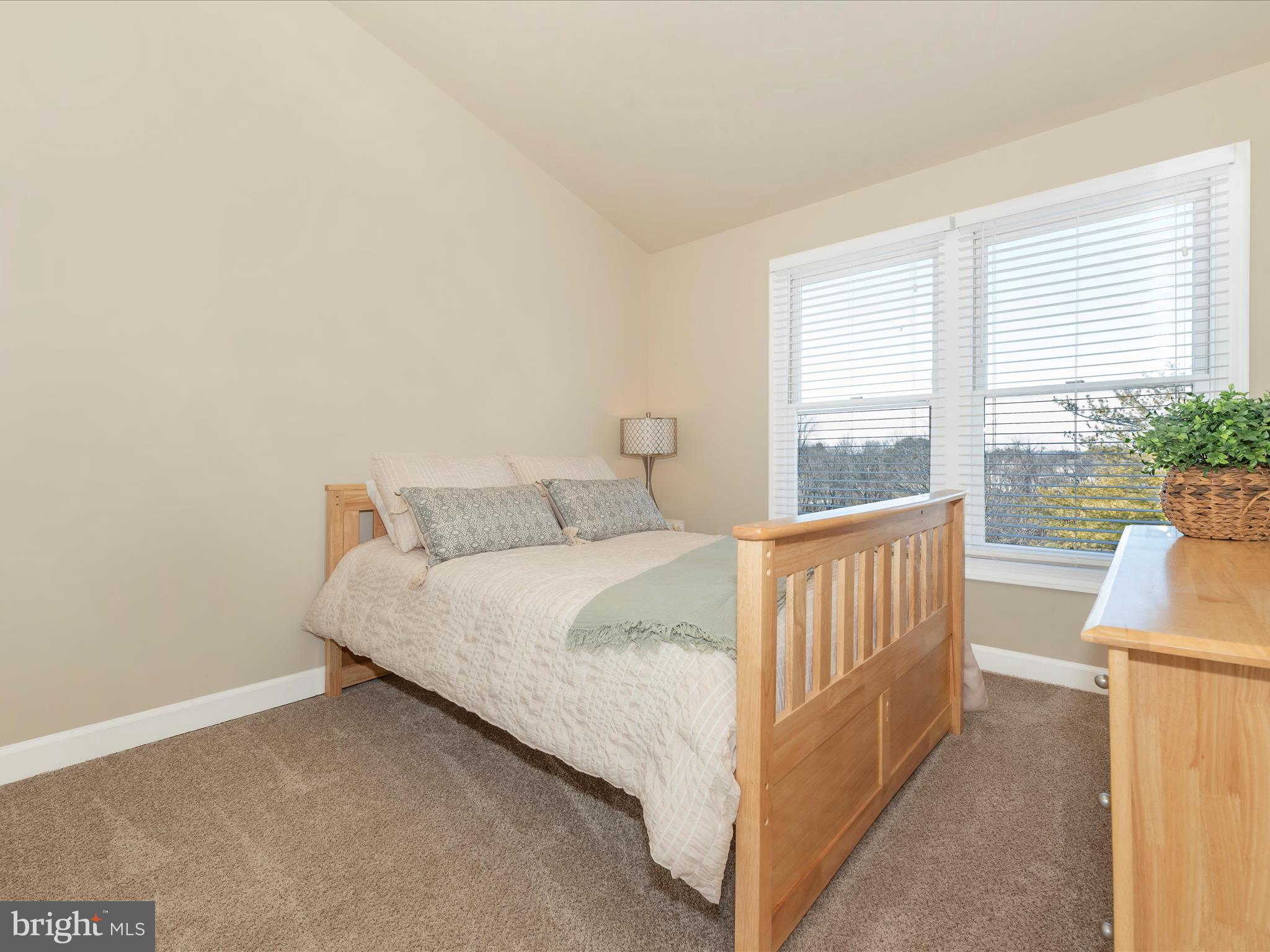 SPRING RIDGE - Residential