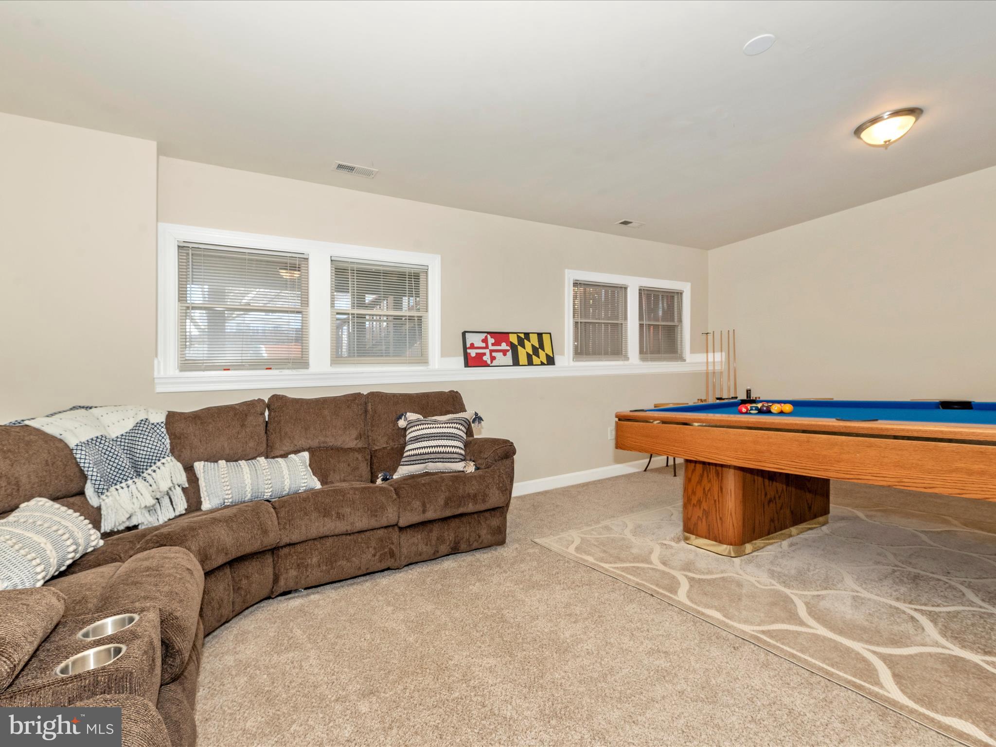 SPRING RIDGE - Residential