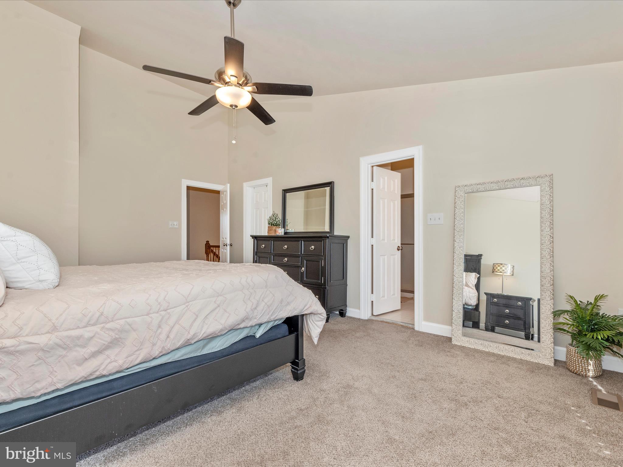 SPRING RIDGE - Residential