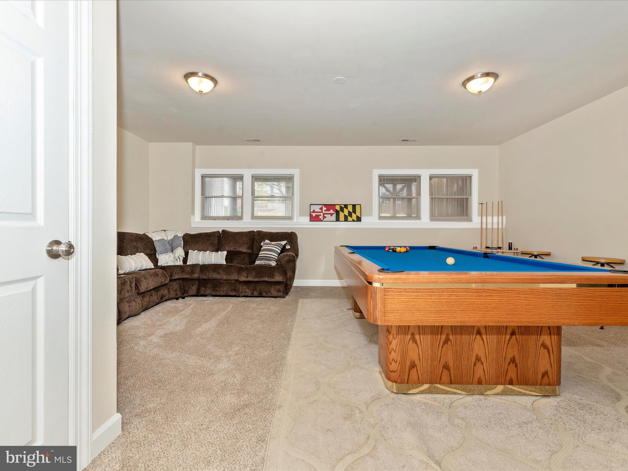 SPRING RIDGE - Residential