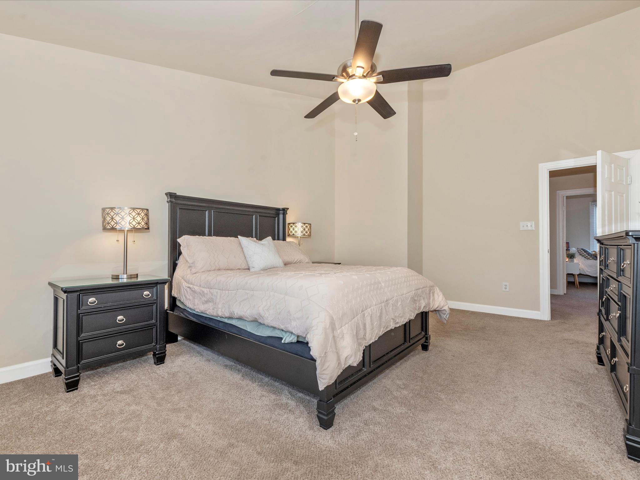 SPRING RIDGE - Residential