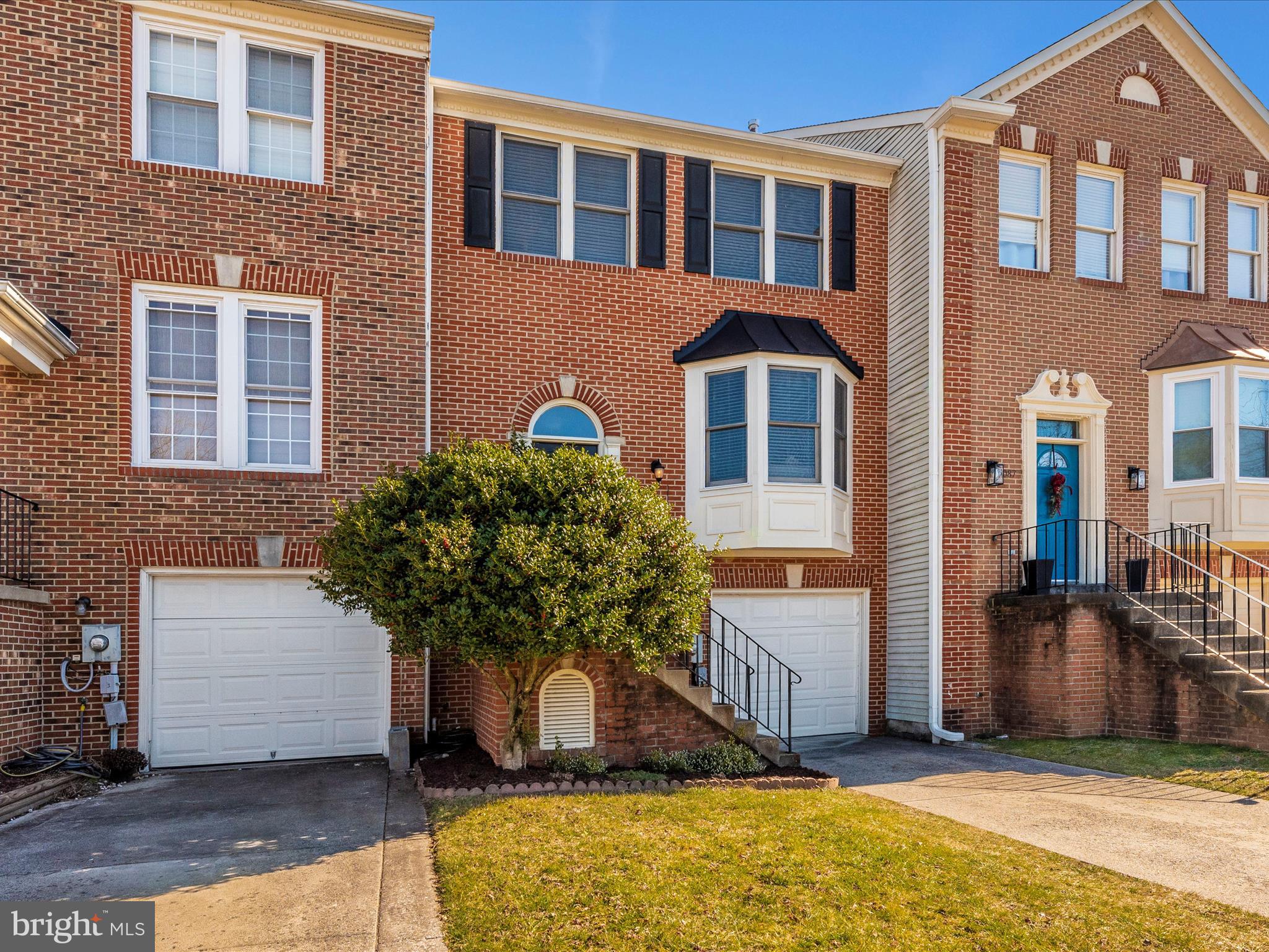 SPRING RIDGE - Residential