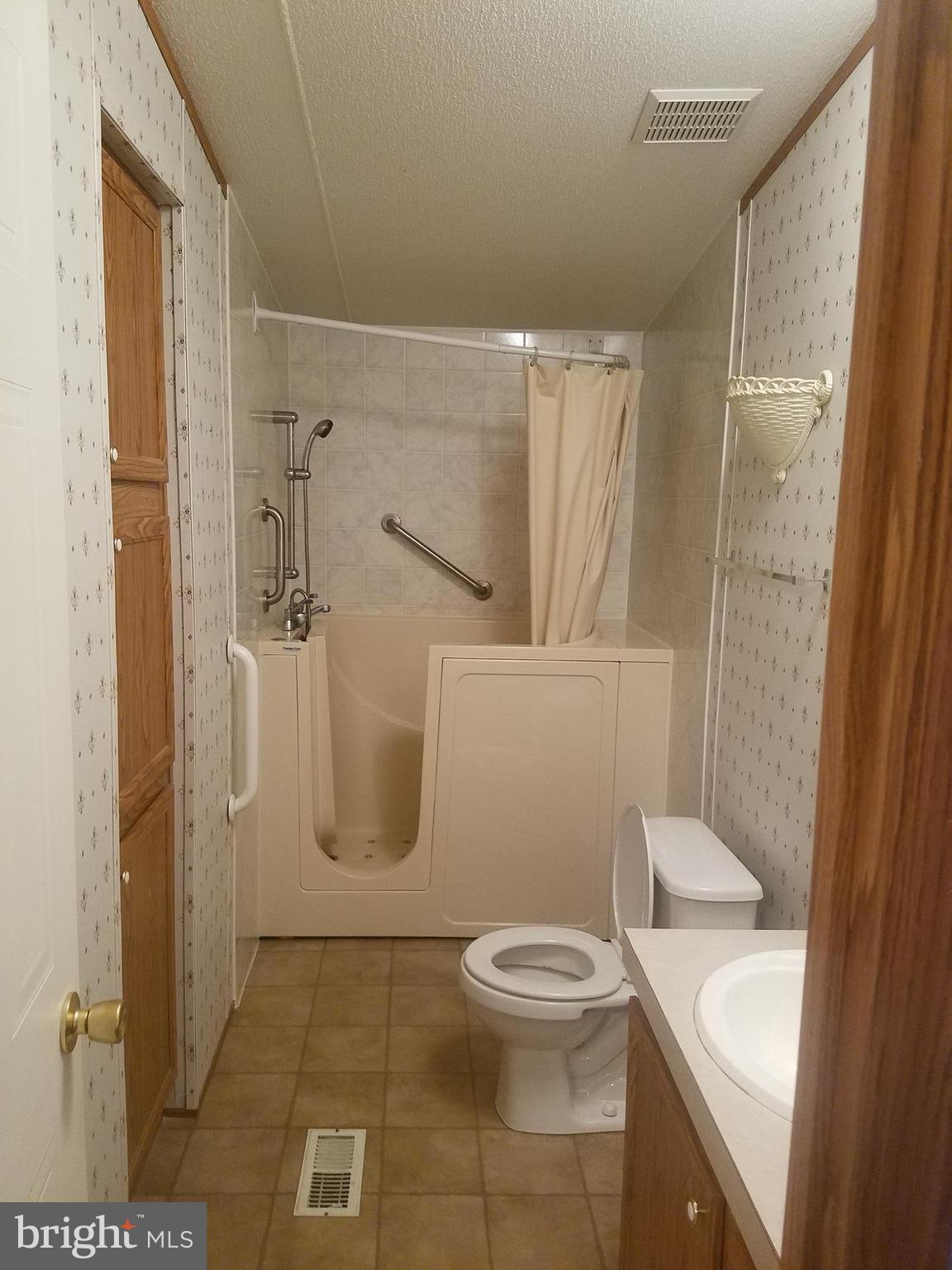 BROOKLYN PARK - Residential