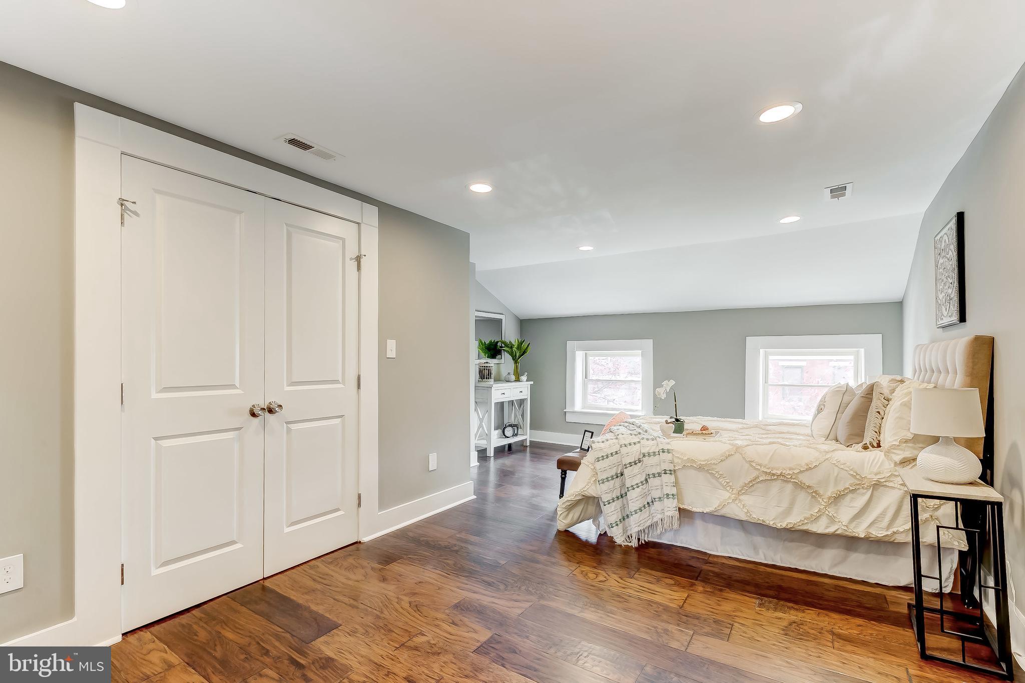 UPPER FELLS POINT - Residential