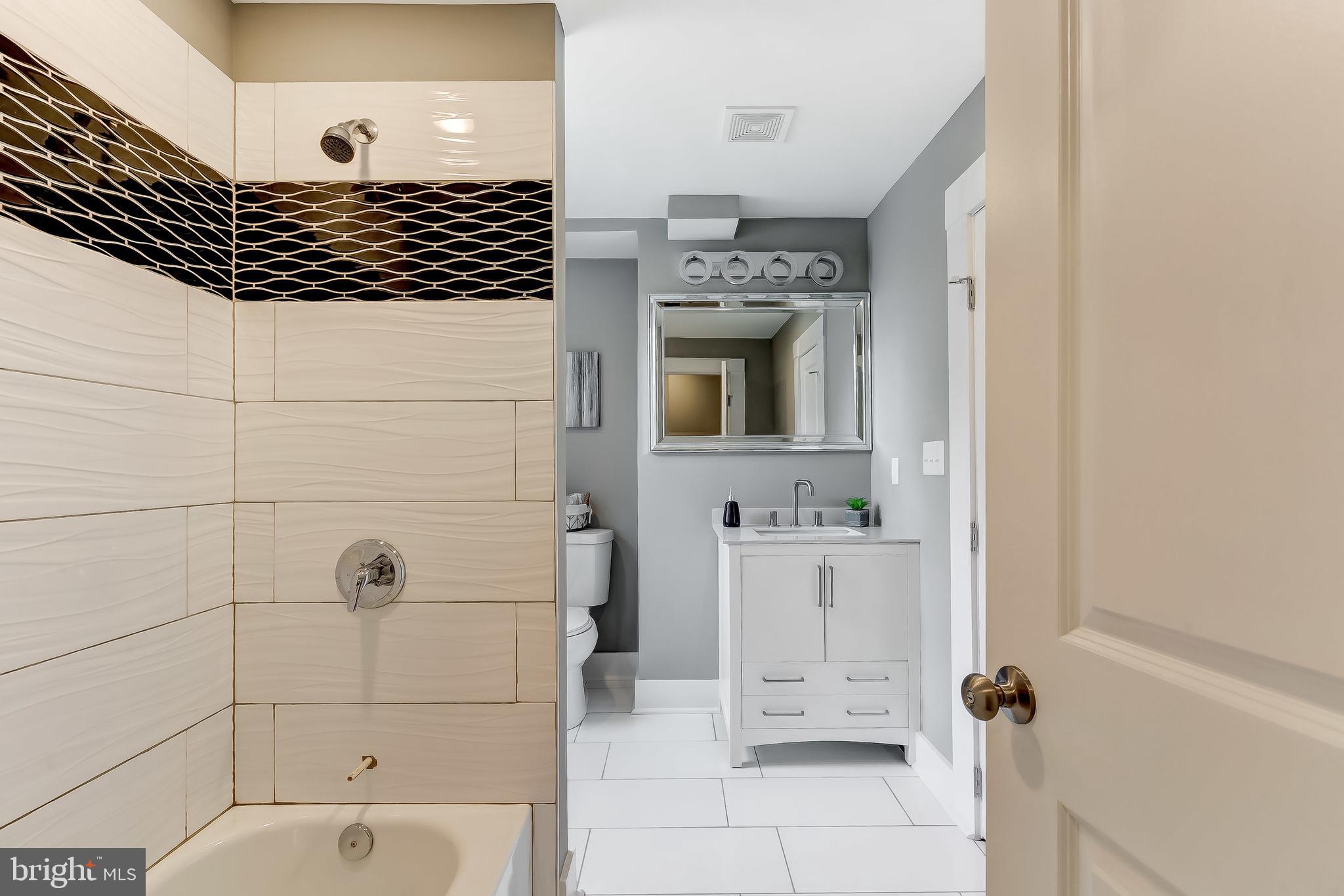 UPPER FELLS POINT - Residential